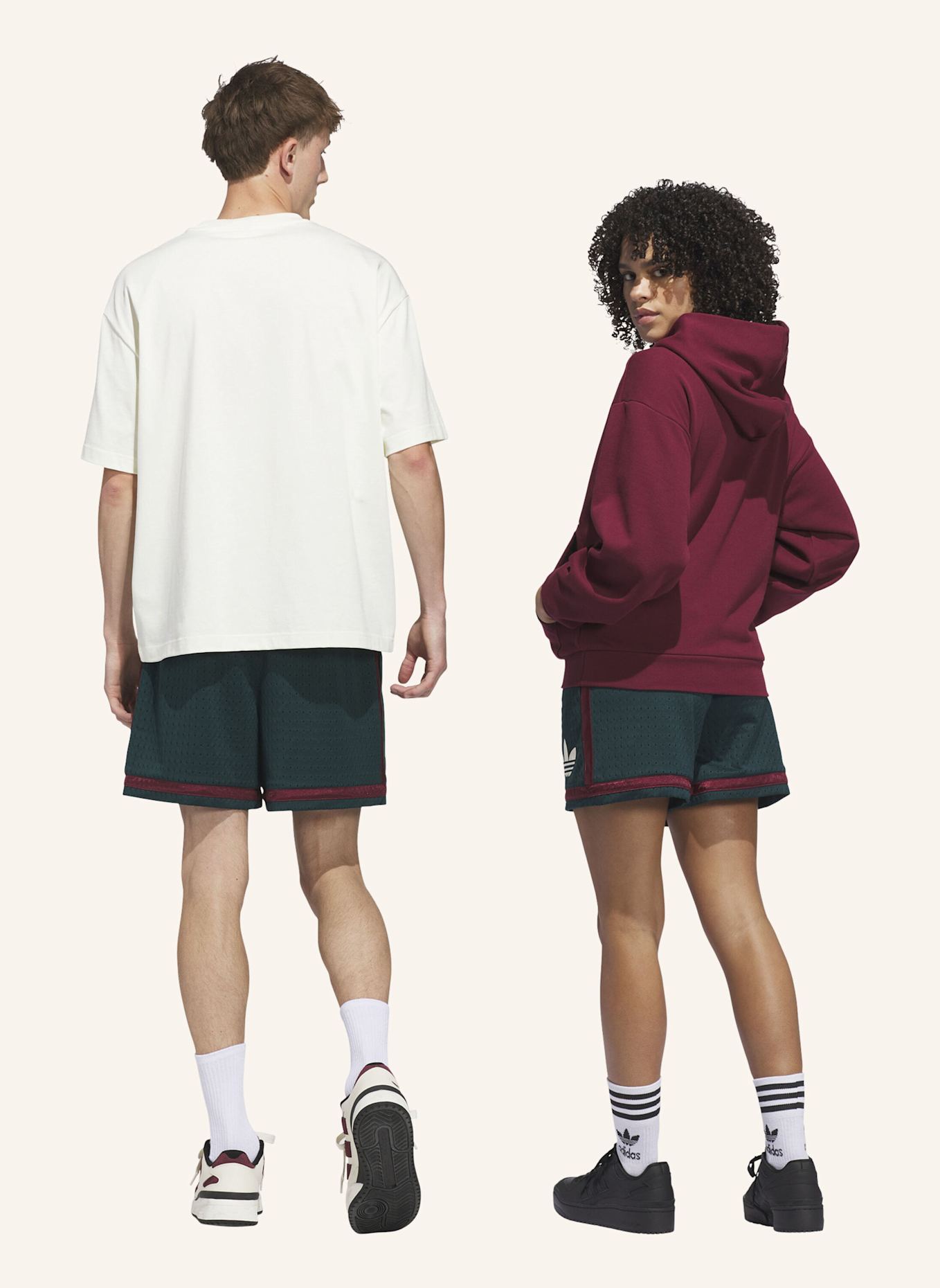 adidas Trainingsshorts ORIGINALS BASKETBALL: GRÜN/ ROT