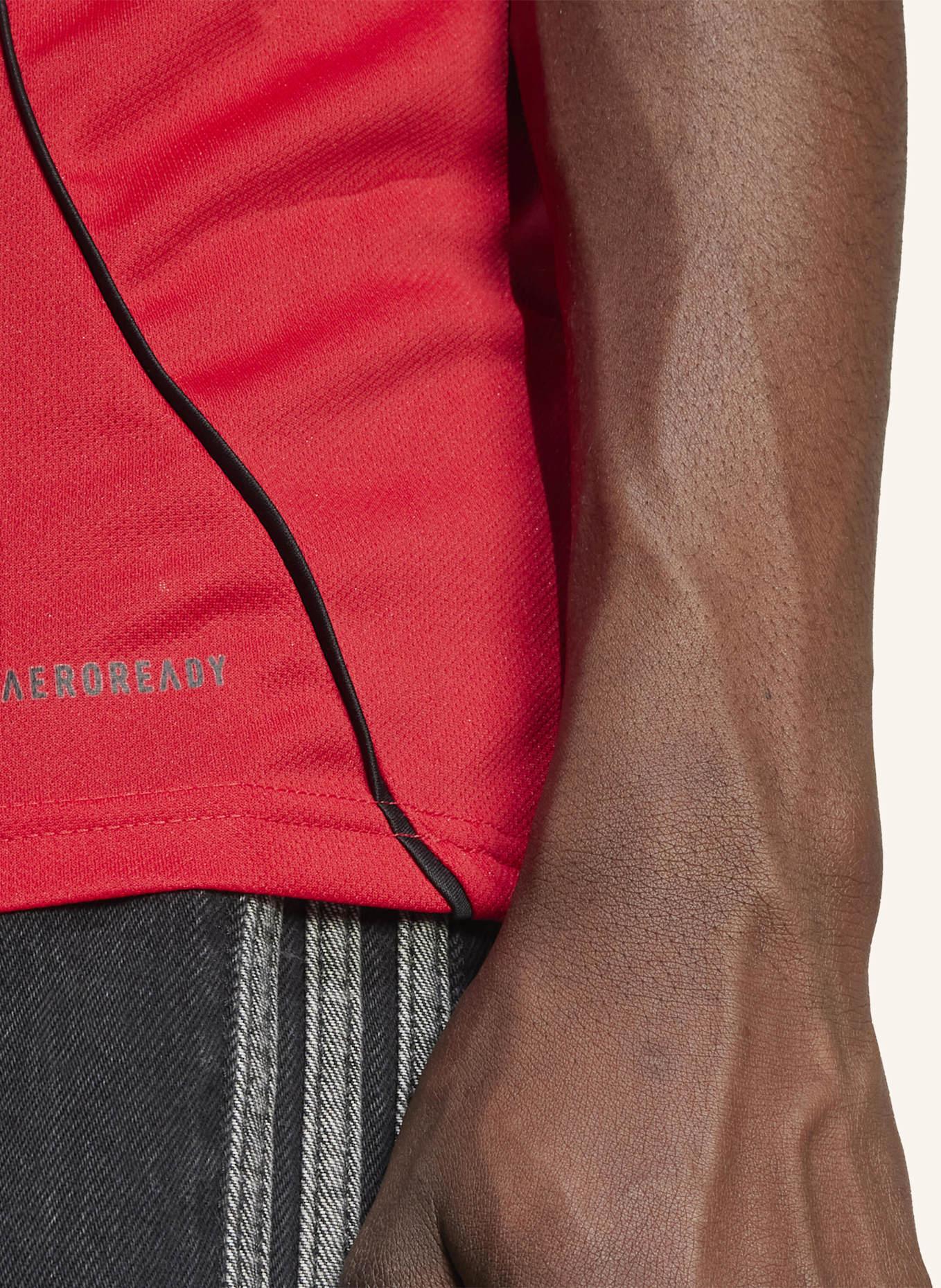 adidas MANCHESTER UNITED 25/26 HEIMTRIKOT: ROT