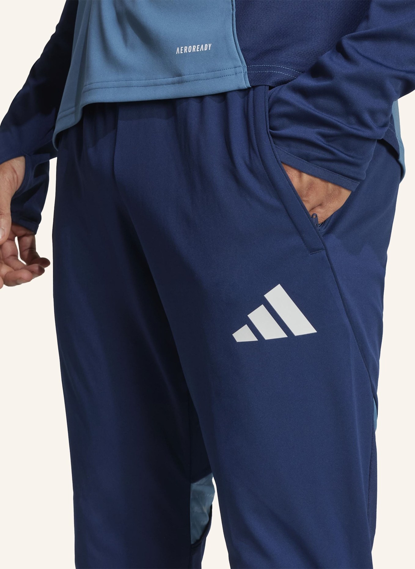 adidas FC ARSENAL TIRO 25 COMPETITION TRAININGSHOSE: BLAU