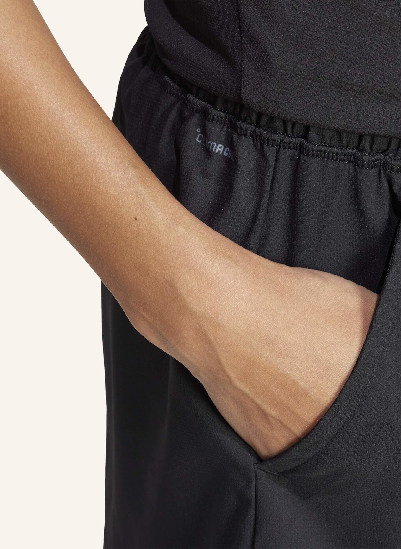 adidas 2-in-1-Tennisshorts CLUB TENNIS CLIMACOOL: SCHWARZ