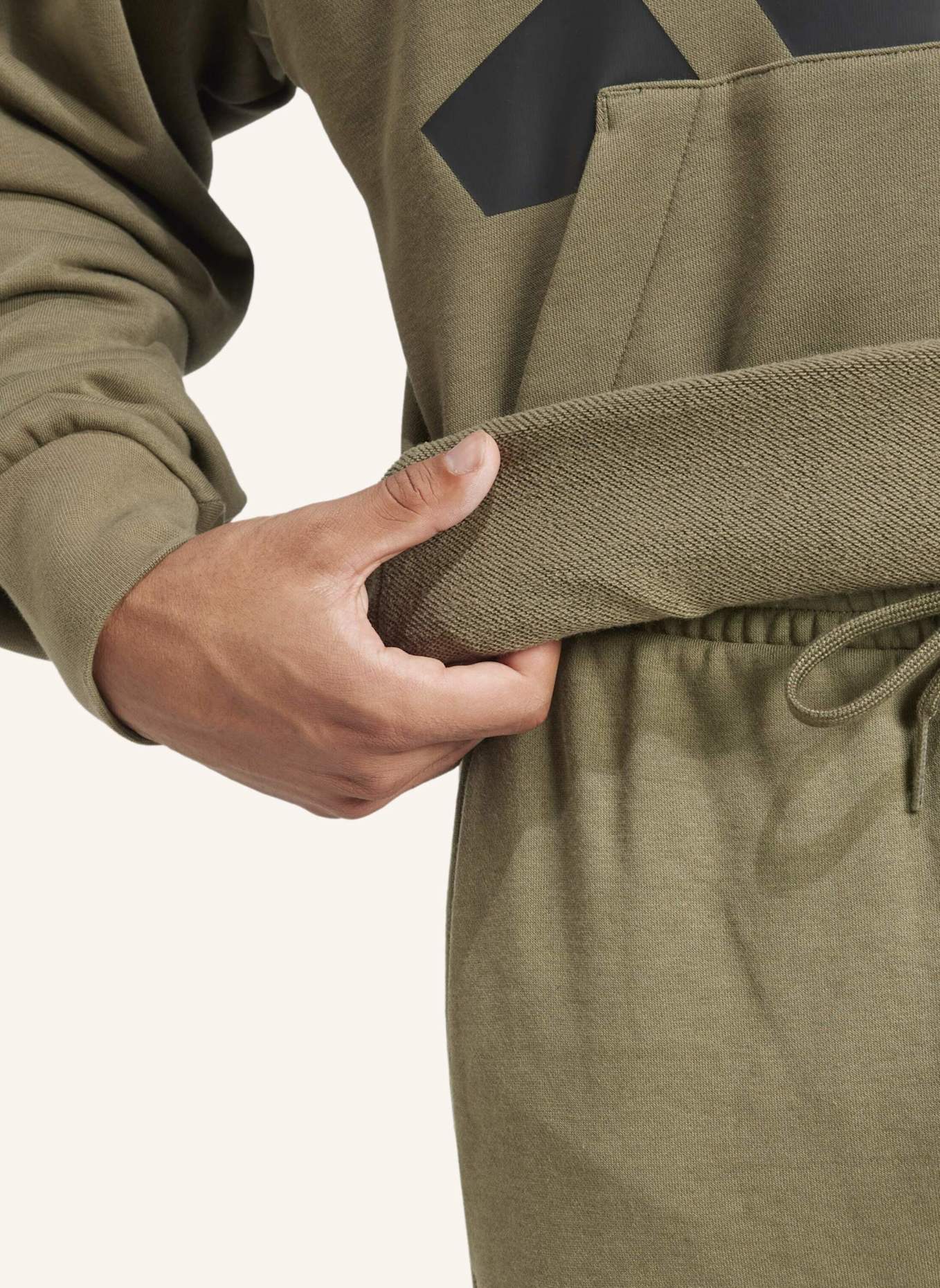 adidas ESSENTIALS BIG LOGO FRENCH TERRY HOODIE: SCHWARZ