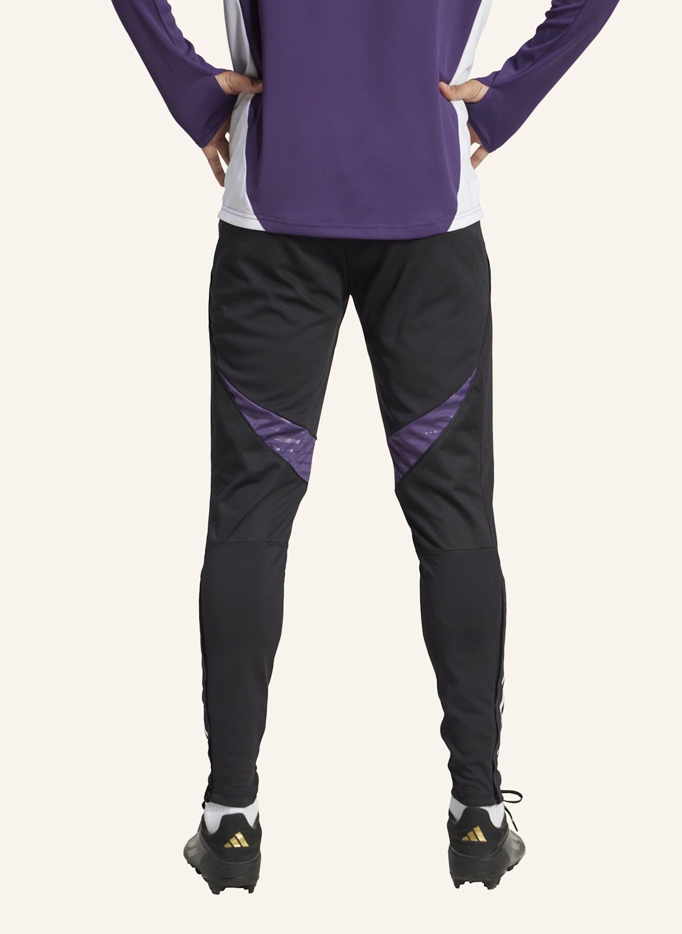 adidas MANCHESTER UNITED TIRO 25 COMPETITION TRAININGSHOSE: SCHWARZ/ LILA