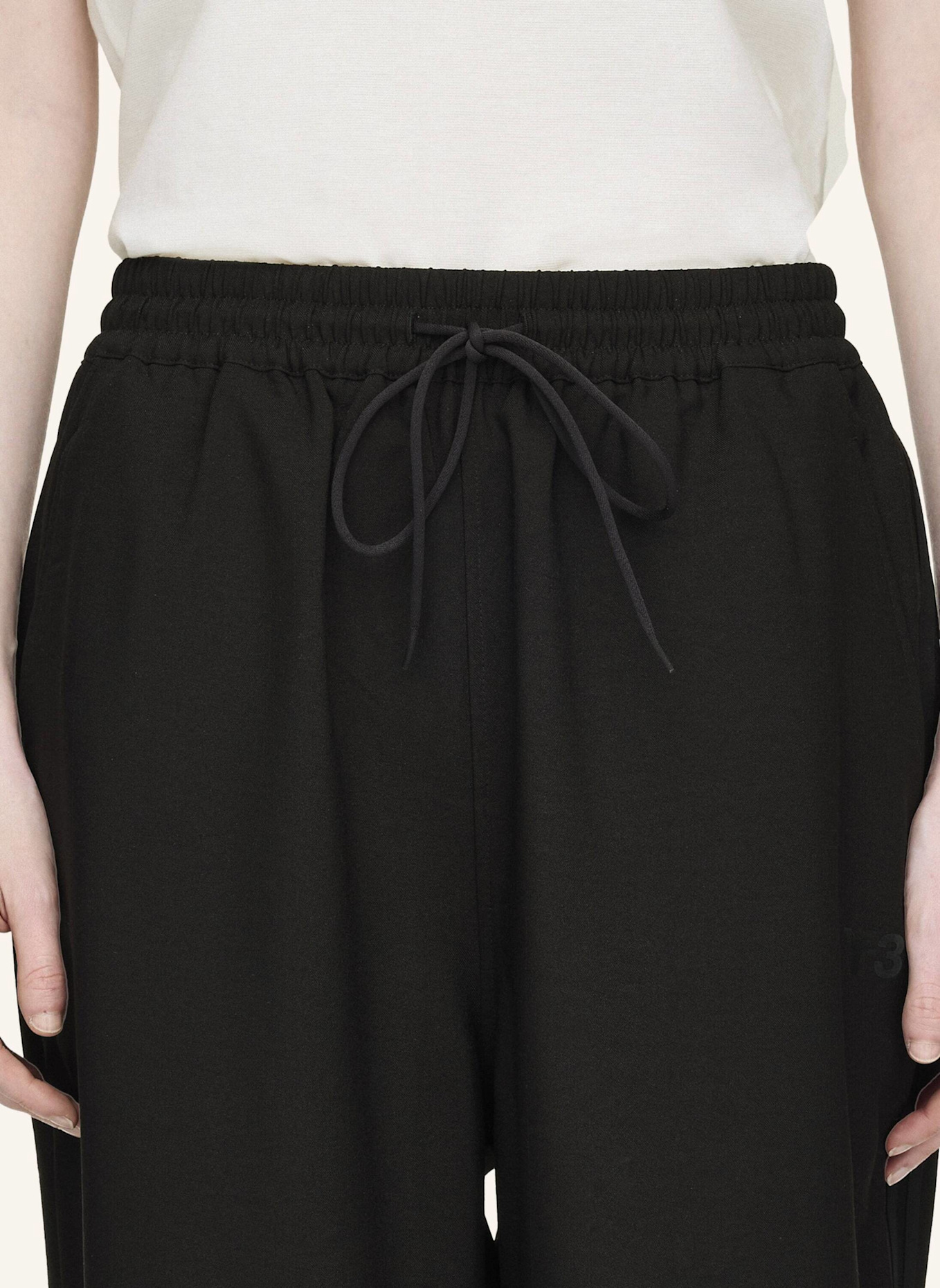 Y-3 Y-3 3-STREIFEN TRAININGSHOSE: SCHWARZ