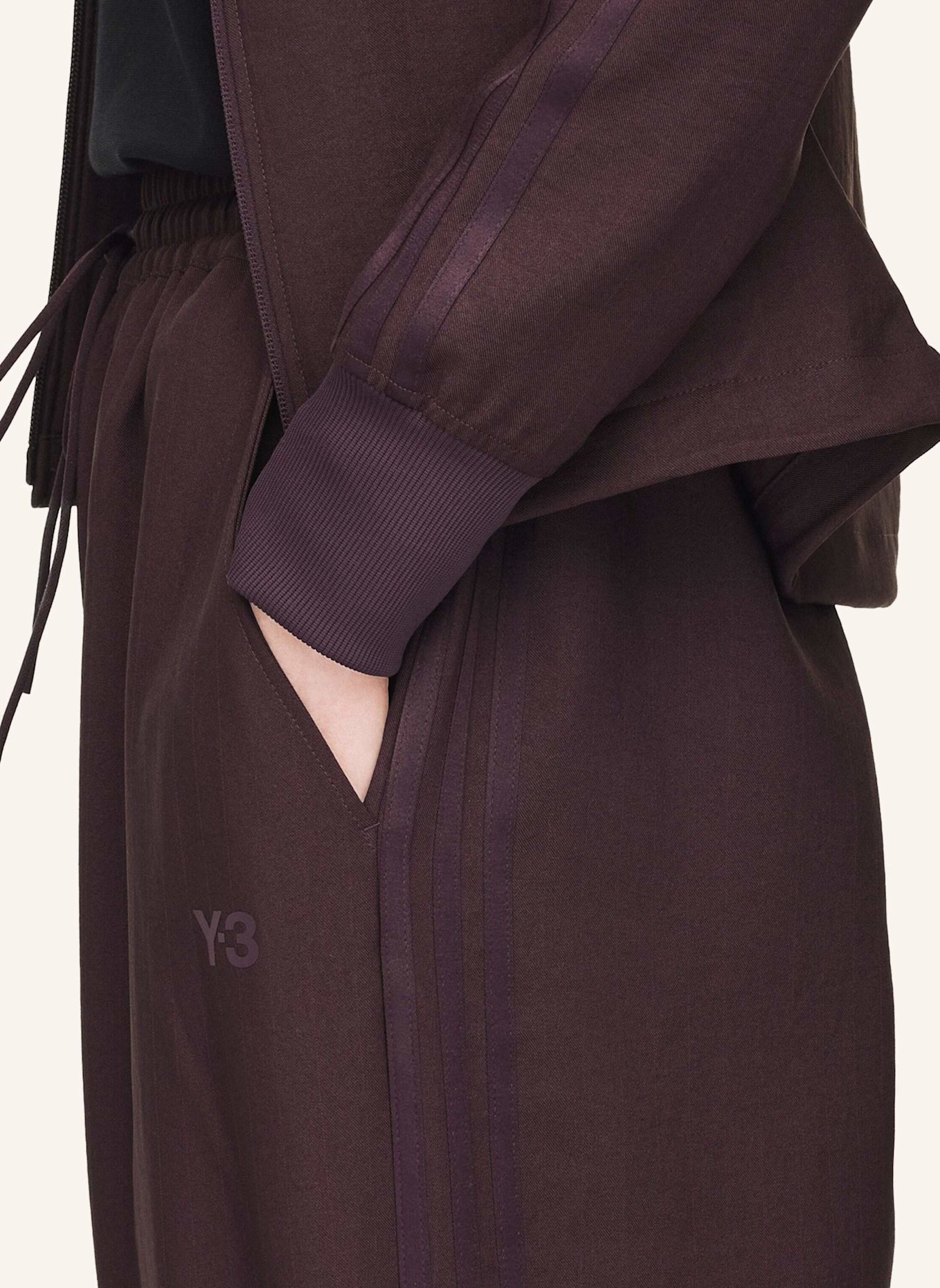 Y-3 Y-3 3-STREIFEN TRAININGSHOSE: ROT