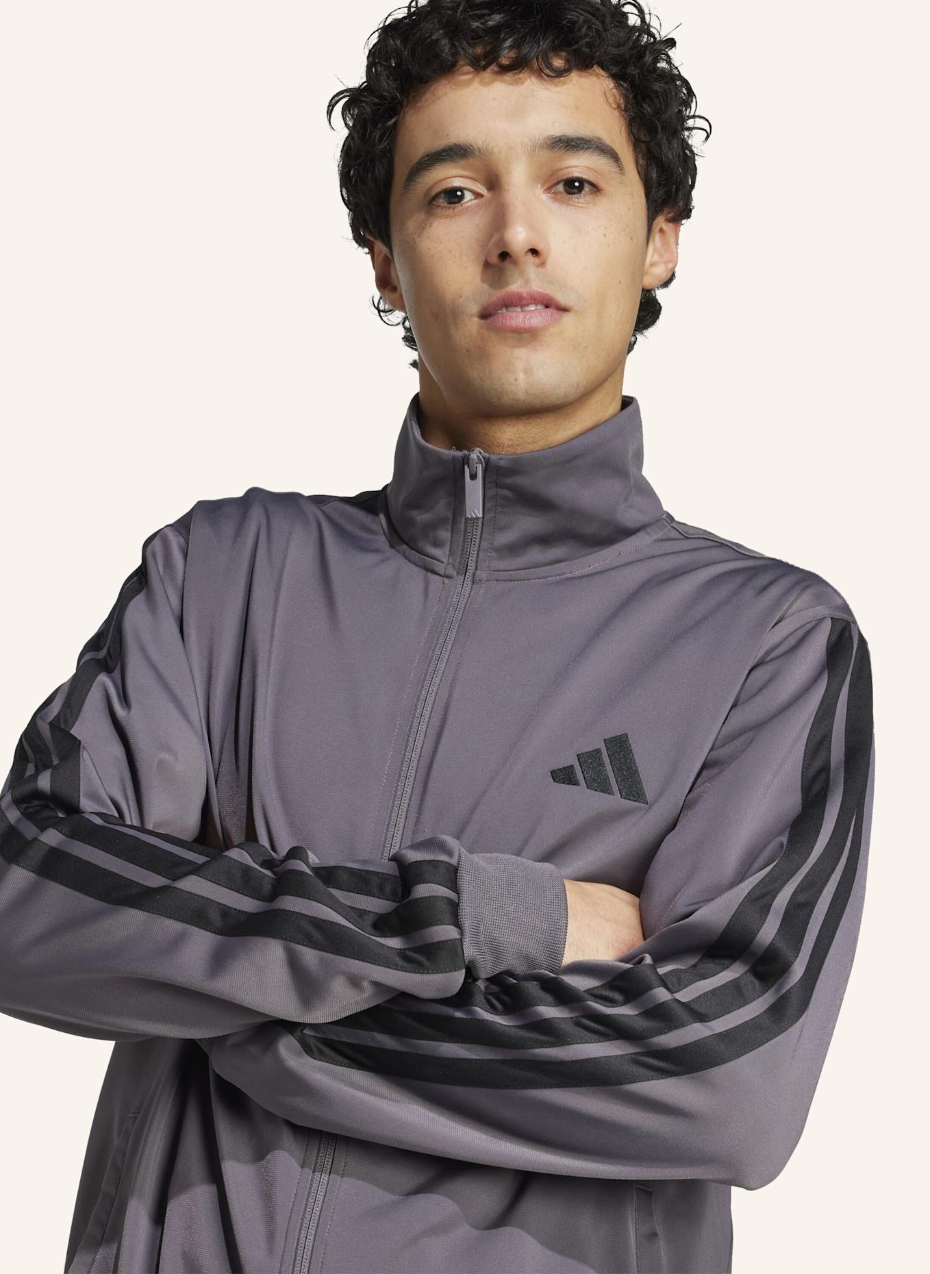 adidas Trainingsanzug 3 STRIPES: GRAU
