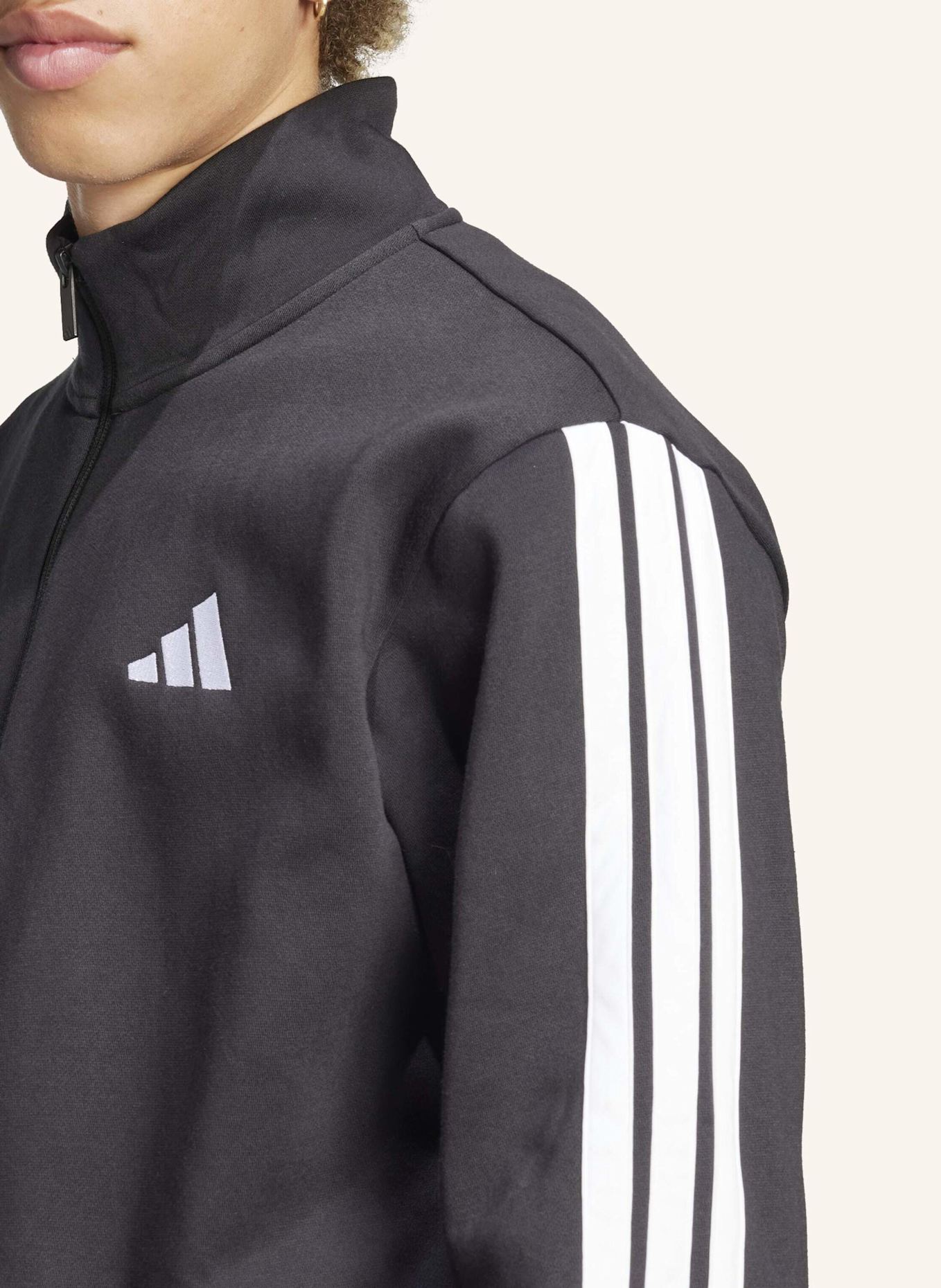 adidas 3-STREIFEN FLEECE TRAININGSANZUG: SCHWARZ