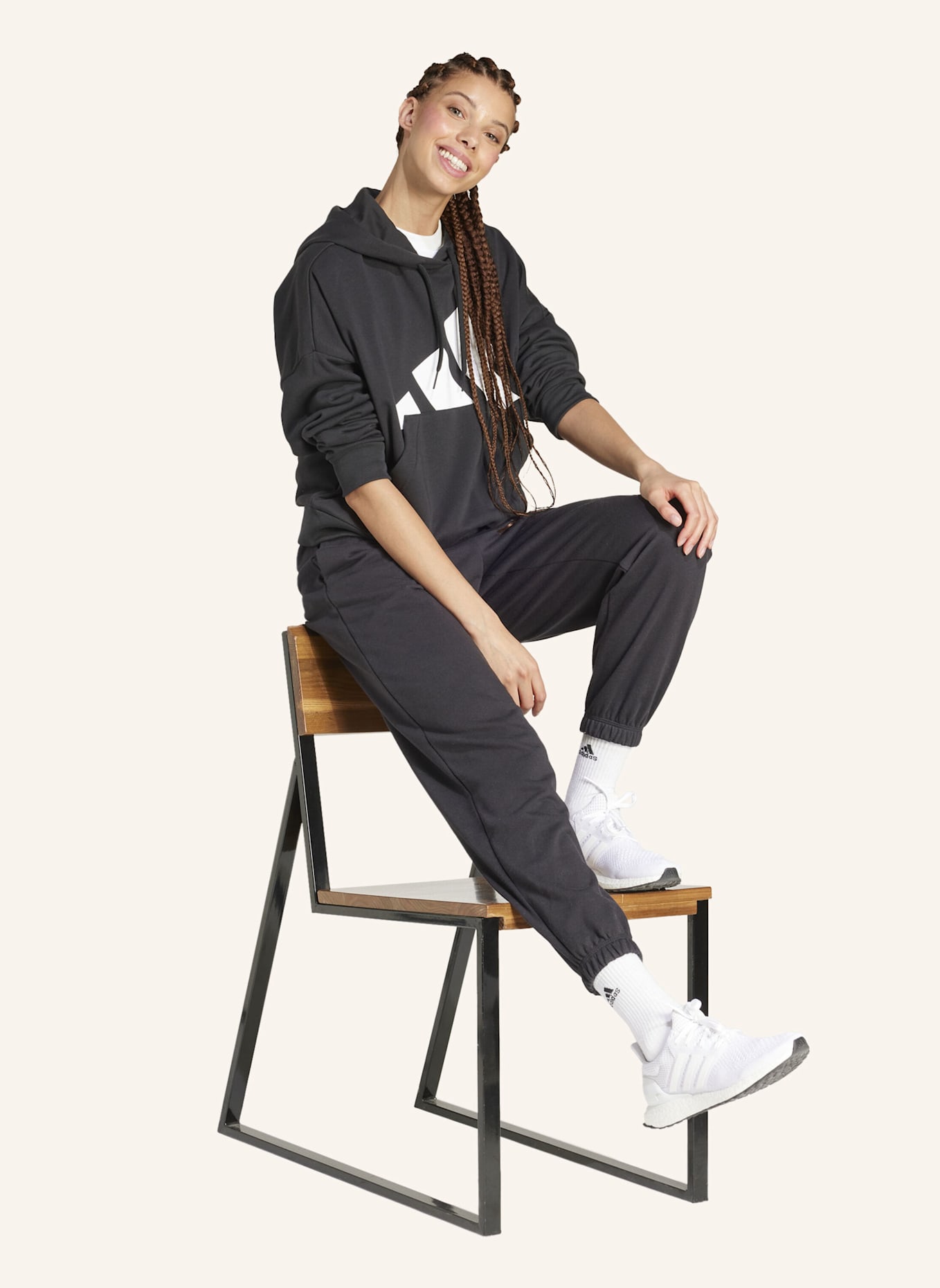 adidas ESSENTIALS BIG LOGO FRENCH TERRY LOOSE HOODIE: SCHWARZ/ WEISS