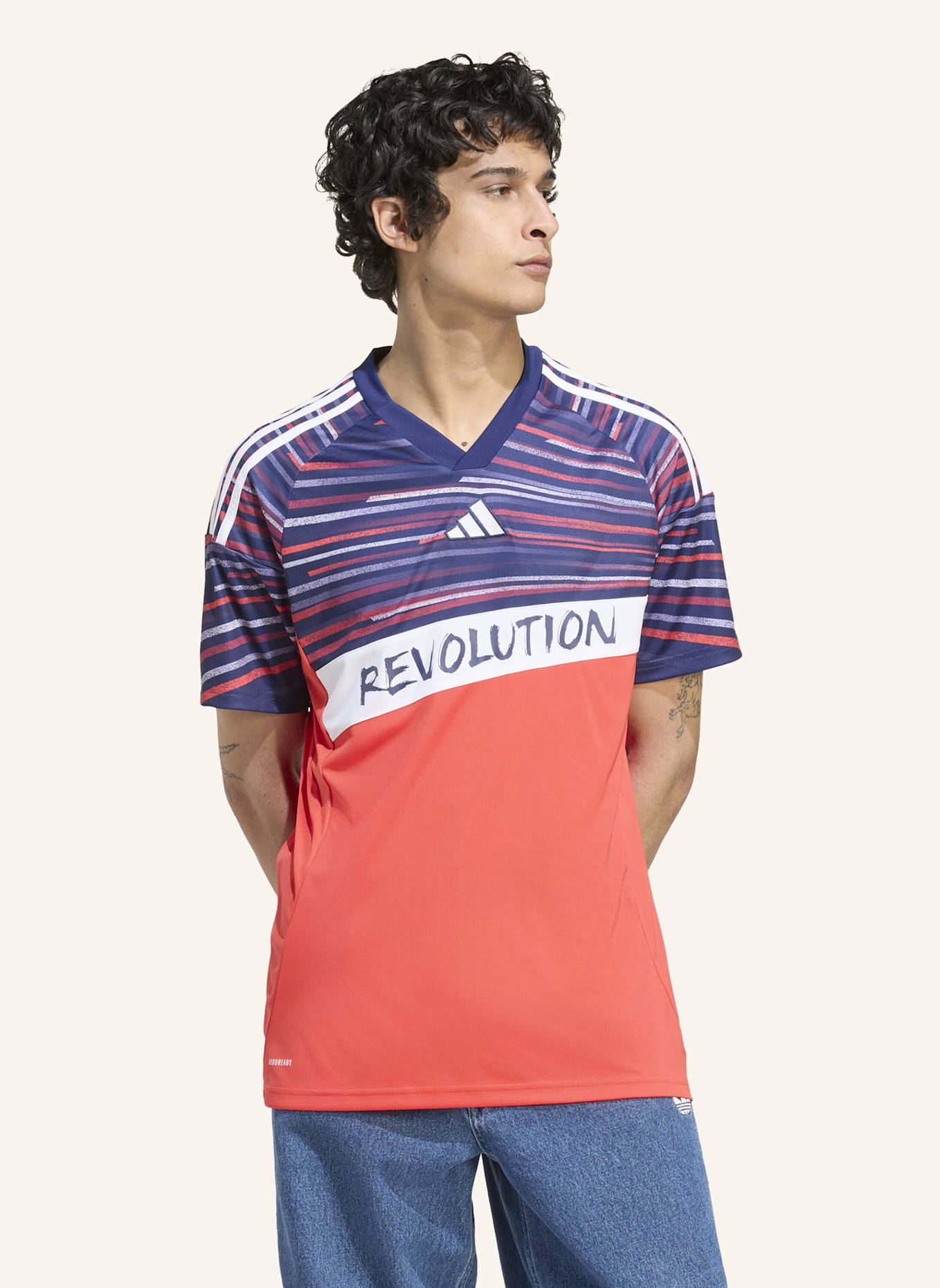 adidas NEW ENGLAND REVOLUTION 25/26 AUSWEICHTRIKOT: ROT/ BLAU