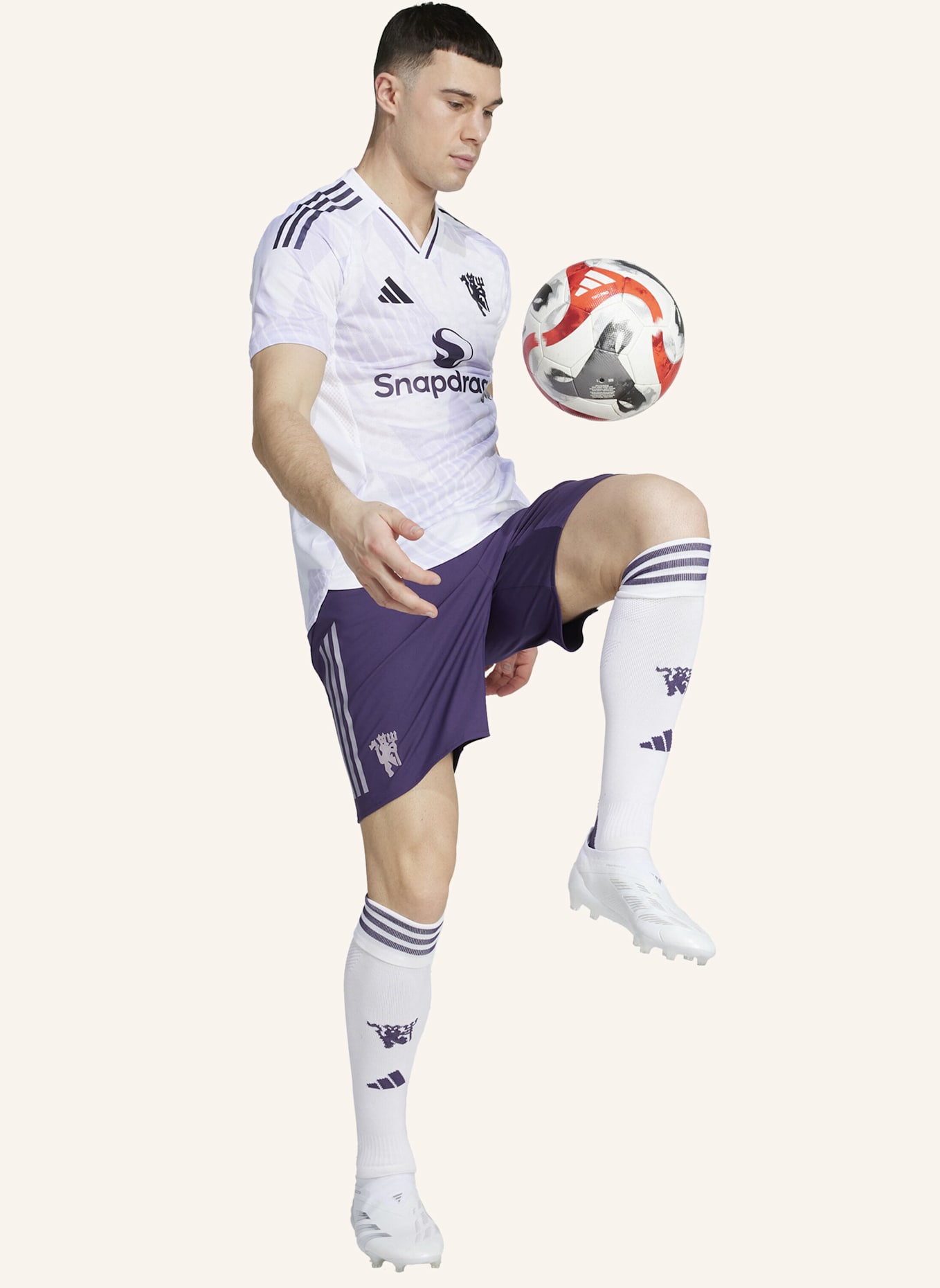 adidas MANCHESTER UNITED 25/26 AUSWÄRTSTRIKOT AUTHENTIC: WEISS