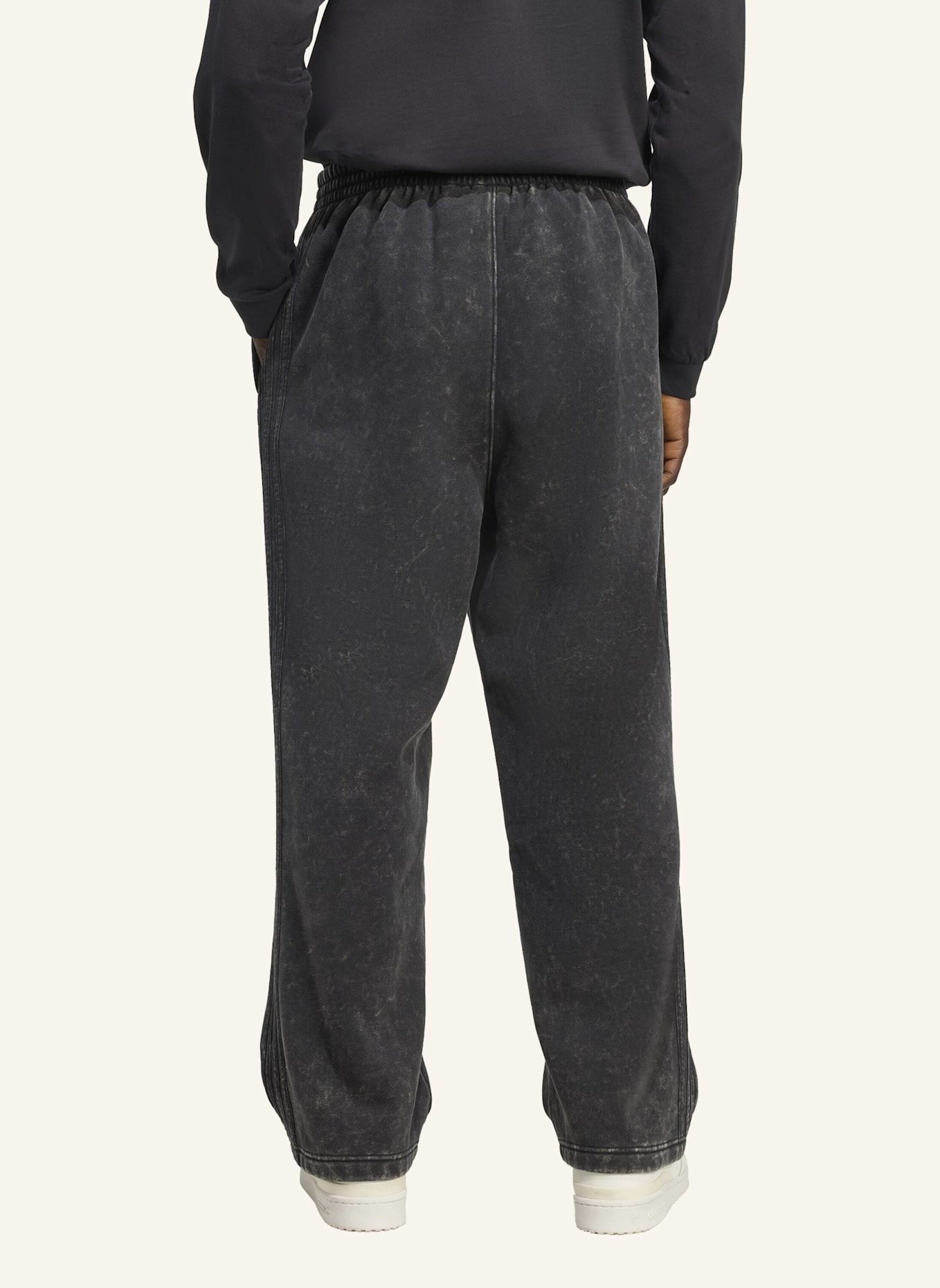 adidas Originals WASHED JOGGINGHOSE: SCHWARZ