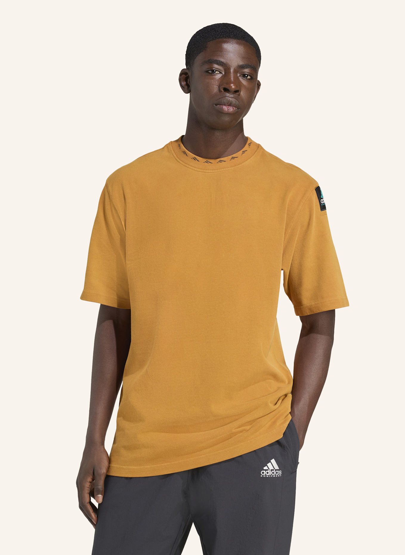 adidas Originals EQT T-SHIRT: BEIGE