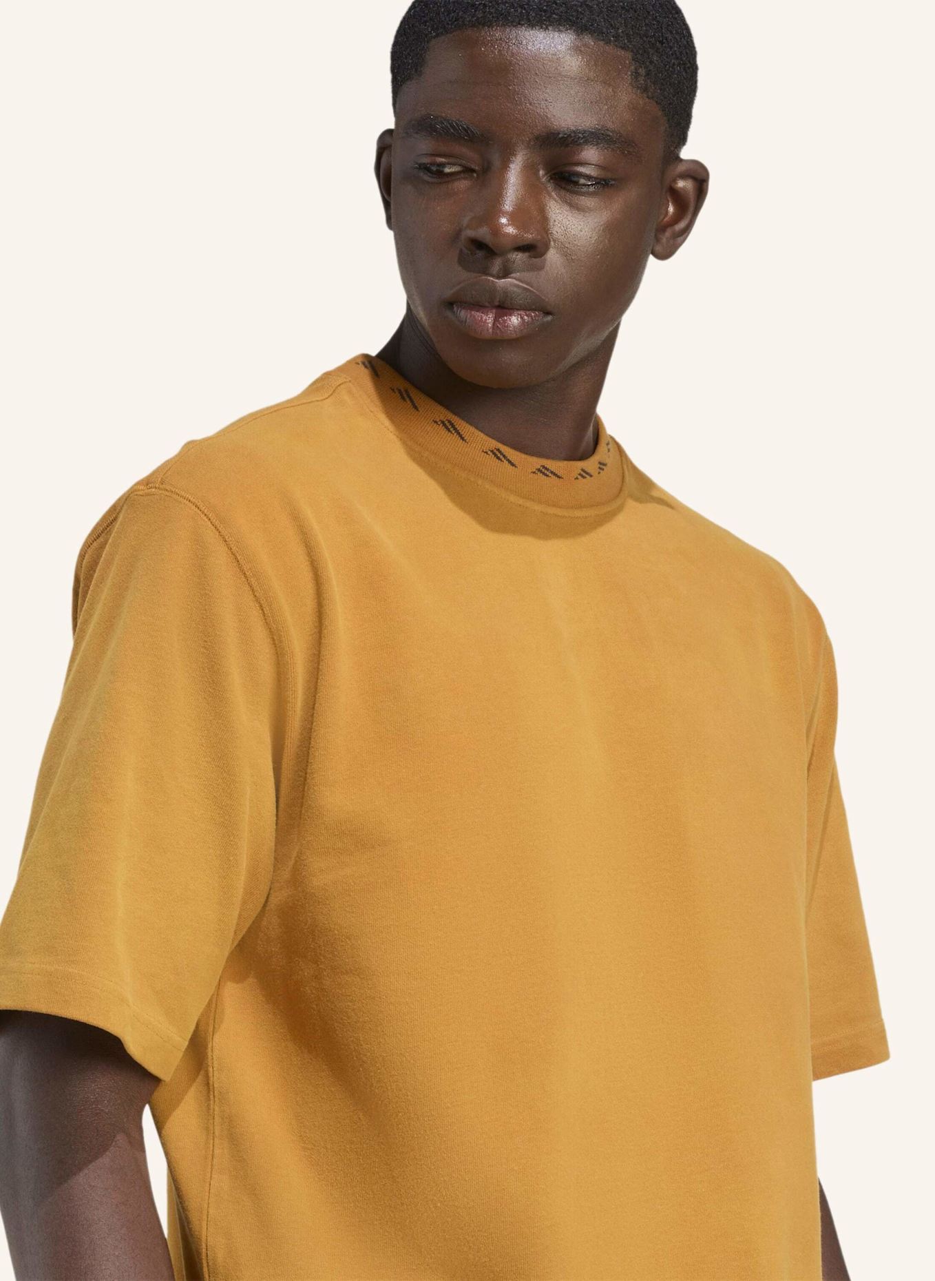 adidas Originals EQT T-SHIRT: BEIGE