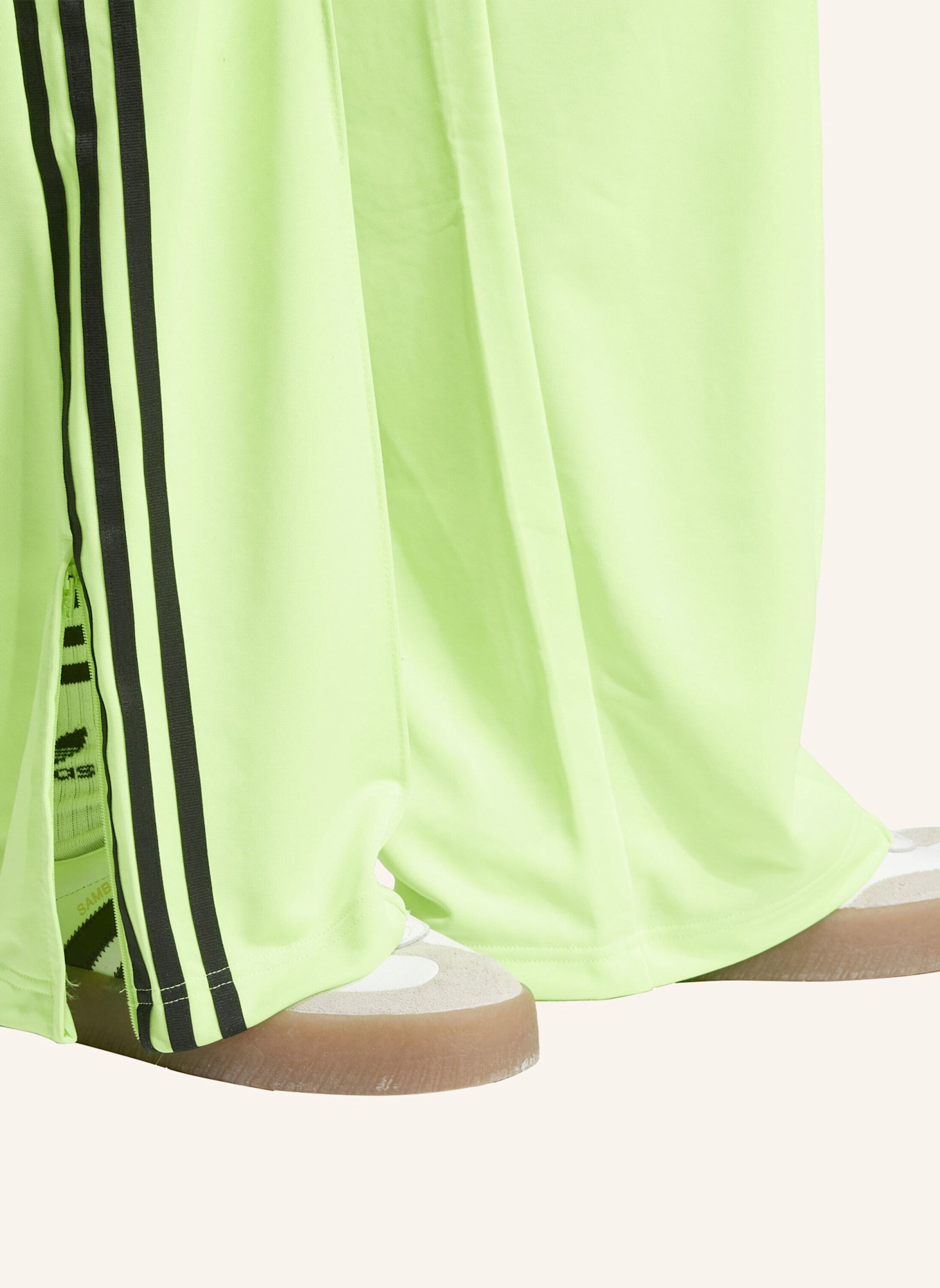 adidas Originals Track Pants FIREBIRD ADICOLOR LOOSE: GRÜN/ SCHWARZ