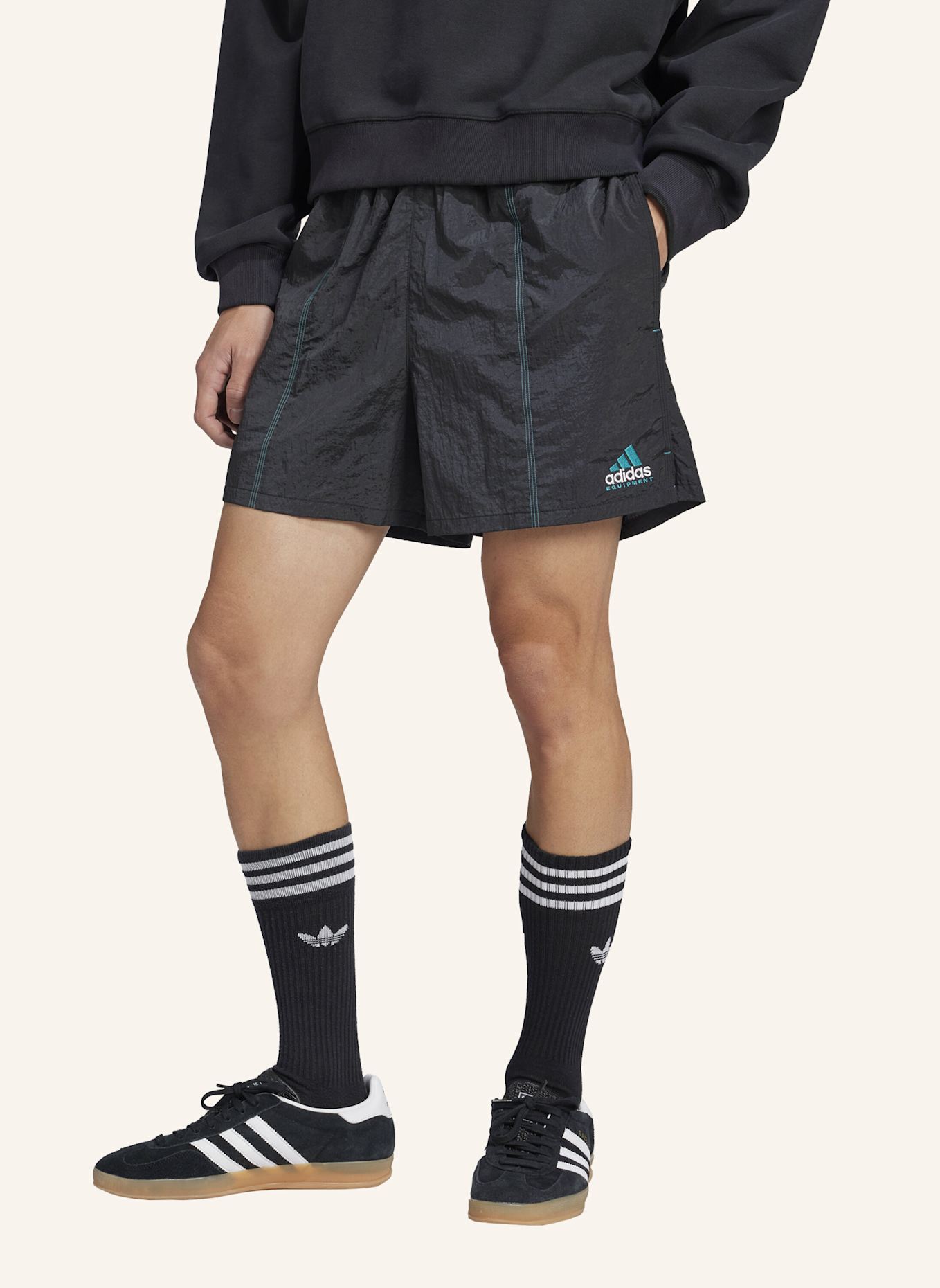 adidas Originals Shorts EQUIPMENT WOVEN: SCHWARZ