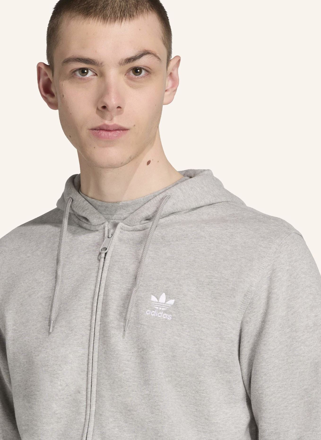 adidas Originals TREFOIL ESSENTIALS KAPUZENJACKE: WEISS