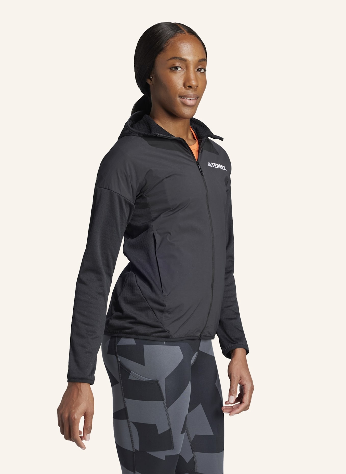 adidas TERREX TERREX XPERIOR CLIMAWARM+ WIND LIGHT FLEECE KAPUZENJACKE: SCHWARZ