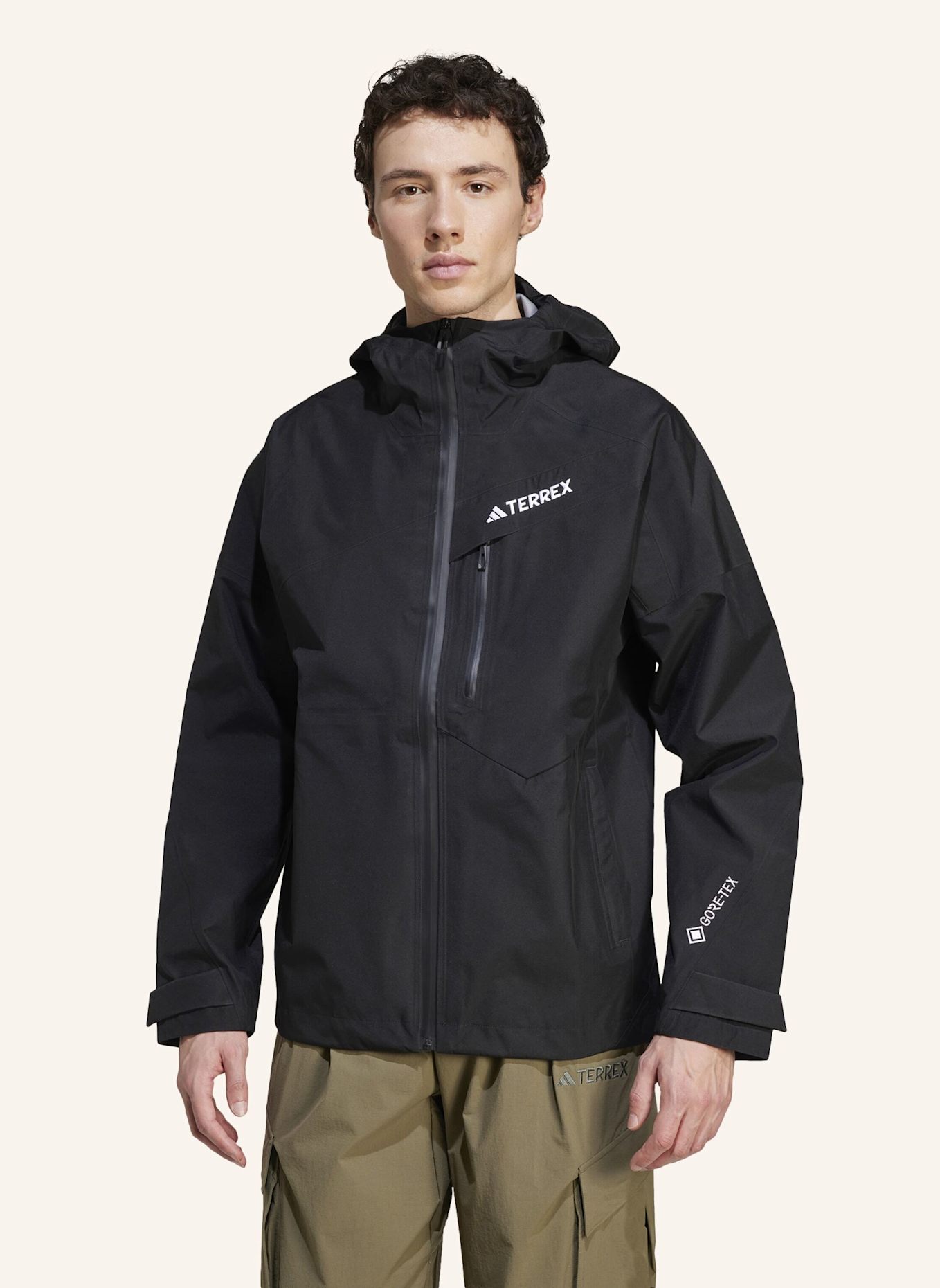 adidas TERREX TERREX TECHROCK 3L GORE-TEX PERFORMANCE JACKE: SCHWARZ