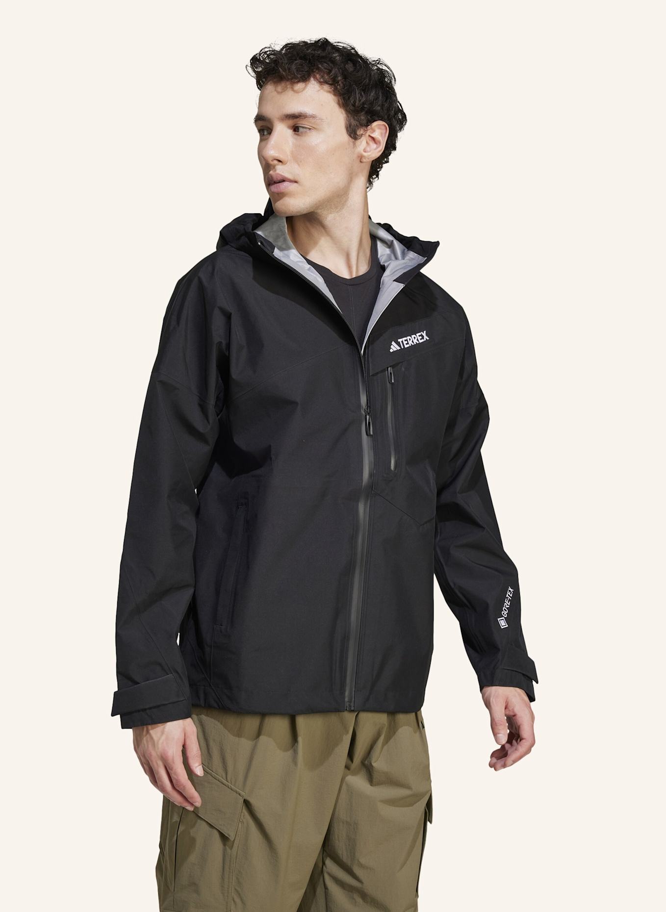adidas TERREX TERREX TECHROCK 3L GORE-TEX PERFORMANCE JACKE: SCHWARZ