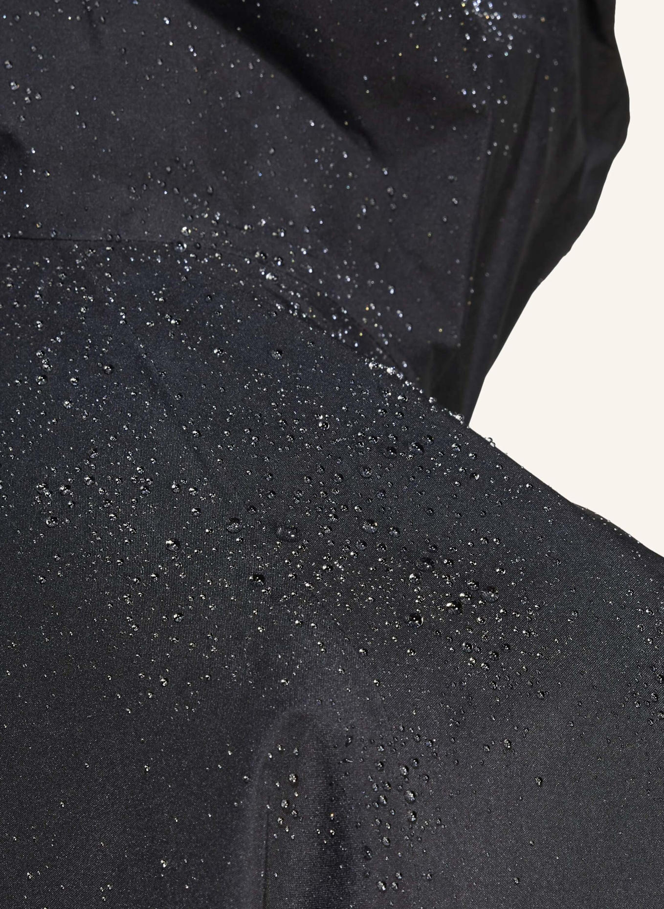 adidas TERREX TERREX TECHROCK 3L GORE-TEX PERFORMANCE JACKE: SCHWARZ