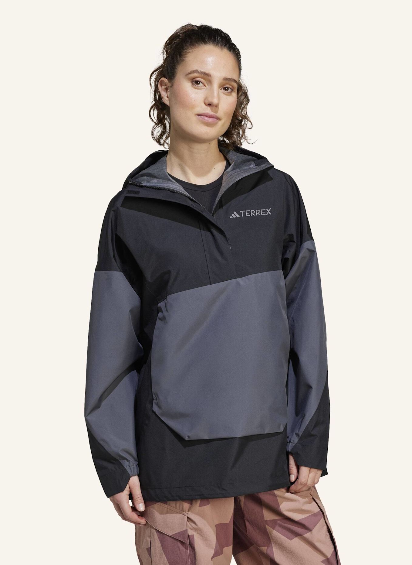adidas TERREX Schlupfjacke TERREX XPLORIC 2.5: SCHWARZ/ GRAU