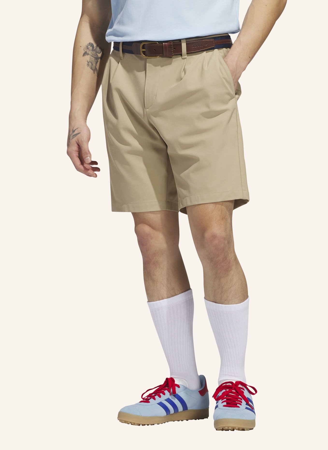 adidas ORIGINALS TWISTKNIT PLISSIERTE SHORTS: BEIGE