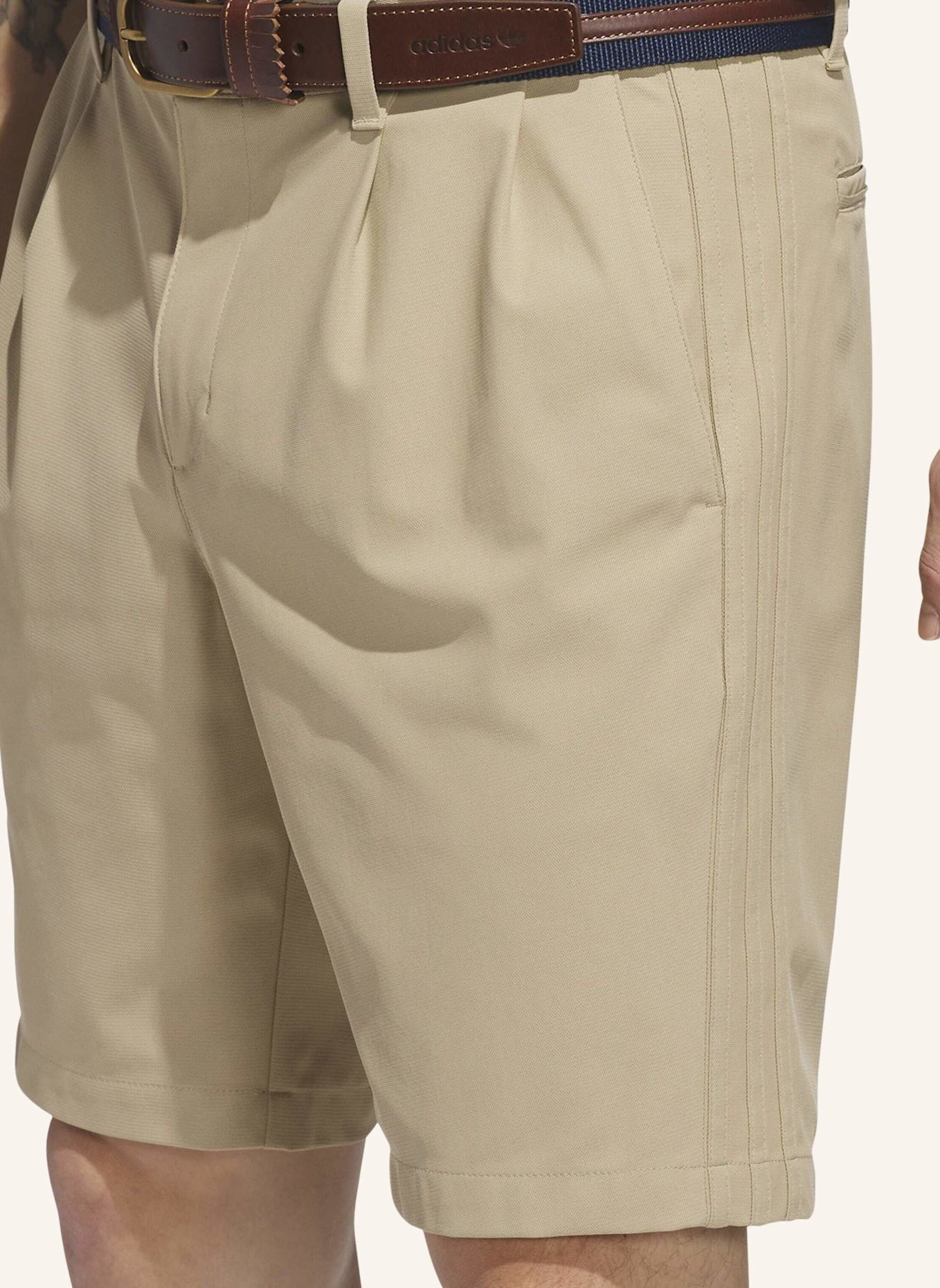 adidas ORIGINALS TWISTKNIT PLISSIERTE SHORTS: BEIGE