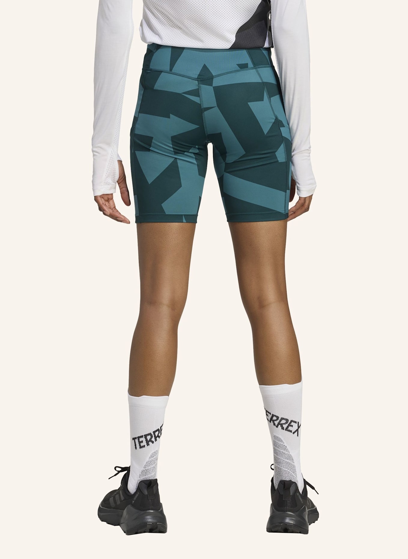 adidas TERREX Tights TERREX MULTI 8INCH PRINTED: GRÜN