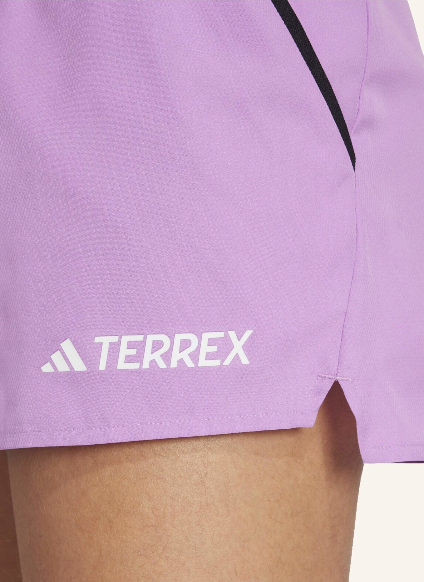 adidas TERREX TERREX MULTI LIGHT SHORTS: LILA