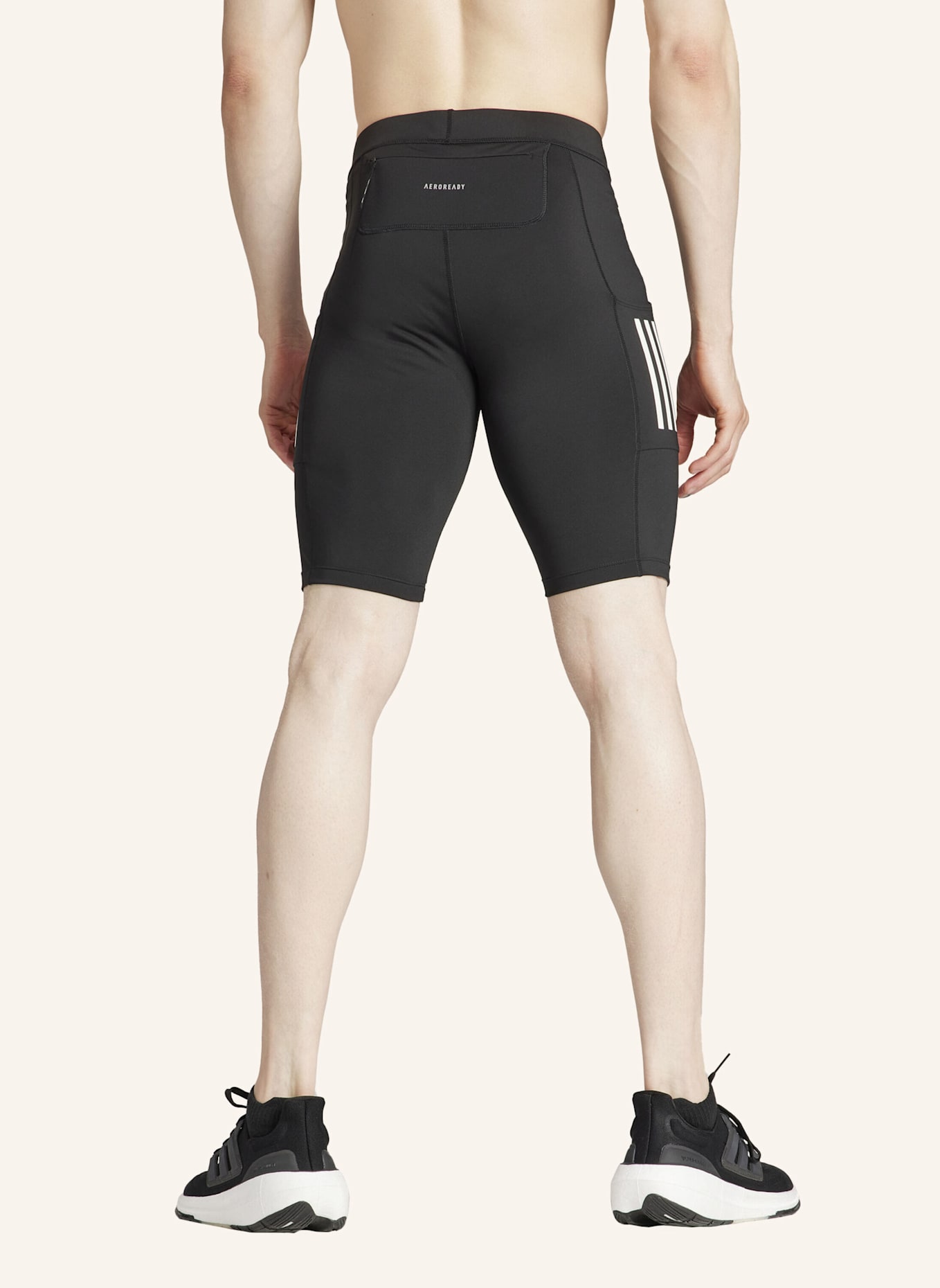 adidas OWN THE RUN KURZE LEGGINGS: SCHWARZ