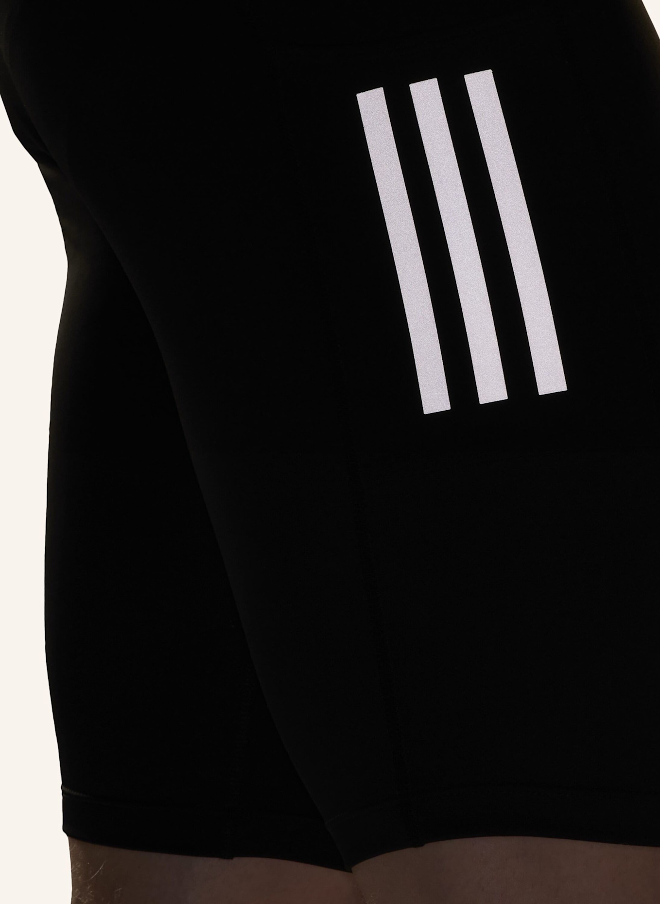 adidas OWN THE RUN KURZE LEGGINGS: SCHWARZ