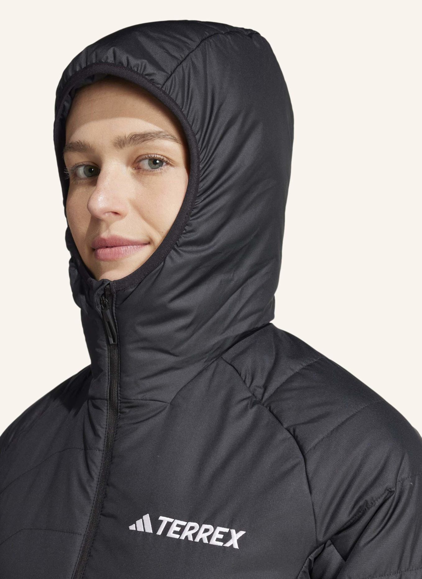 adidas TERREX TERREX MULTI SYNTHETIC HOODED ISOLATIONSJACKE: SCHWARZ