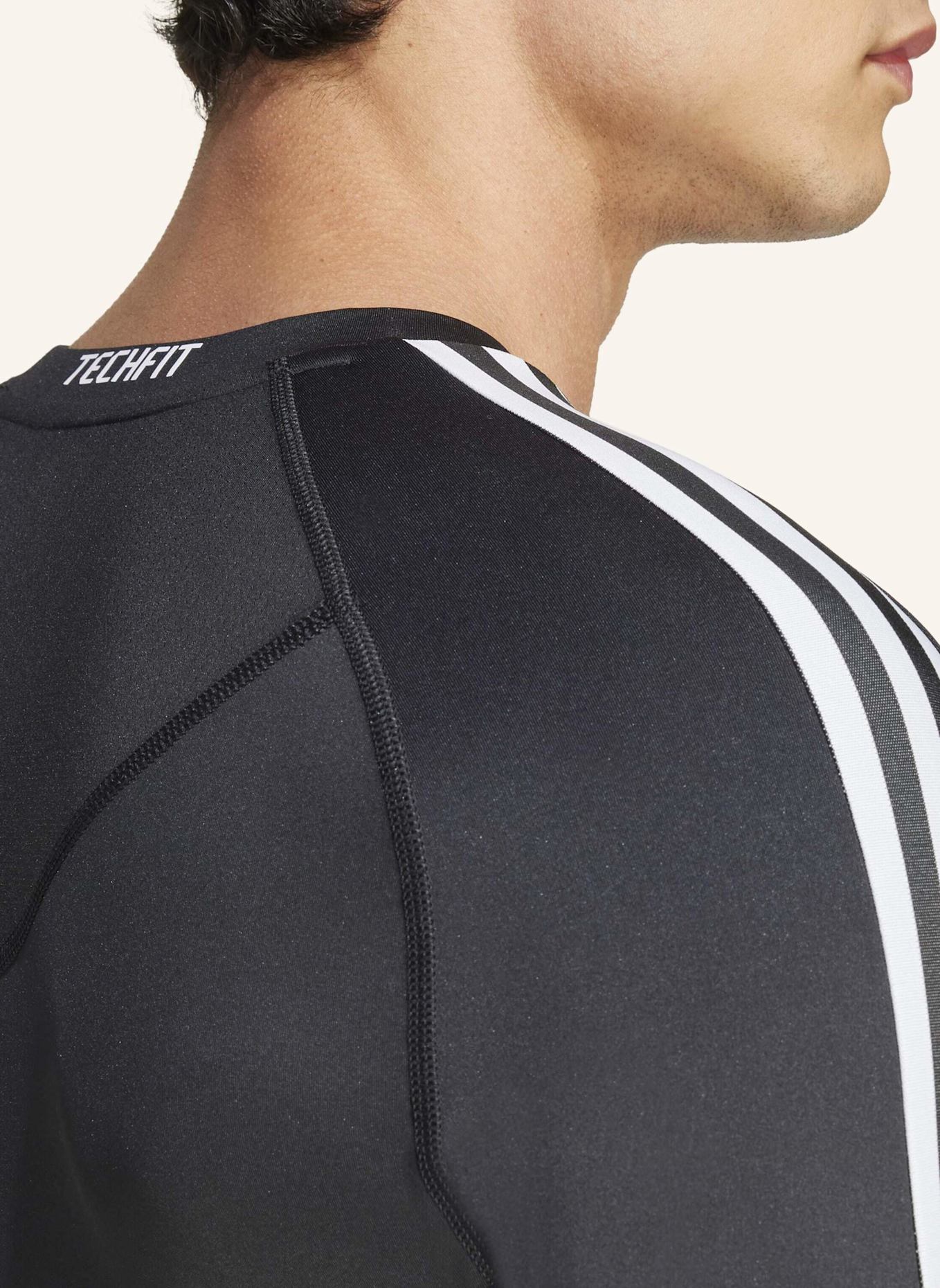 adidas TECHFIT COMPRESSION TRAINING 3-STREIFEN LONGSLEEVE: SCHWARZ