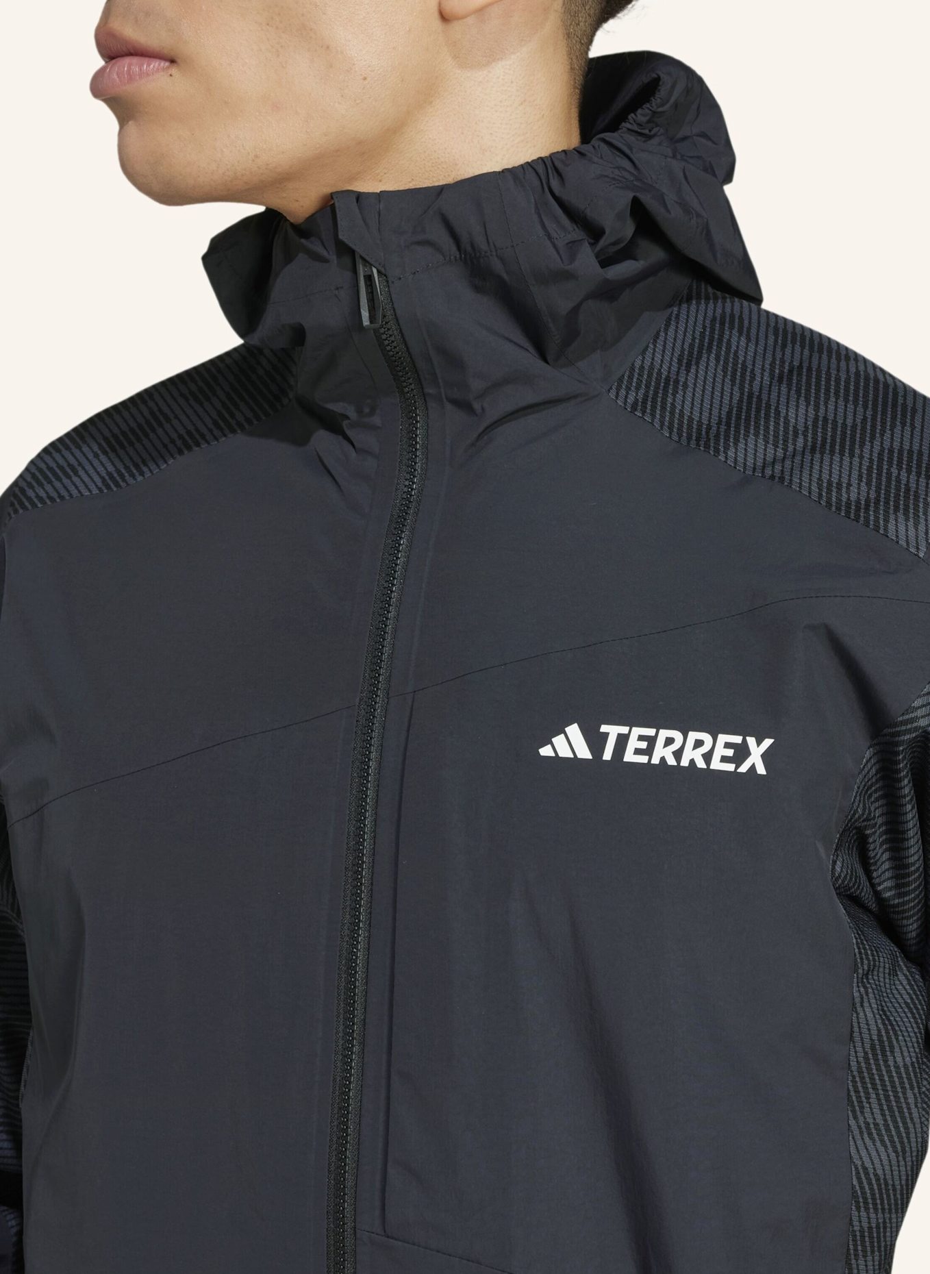 adidas TERREX TERREX XPERIOR HYBRID RAIN.RDY REGENJACKE: SCHWARZ