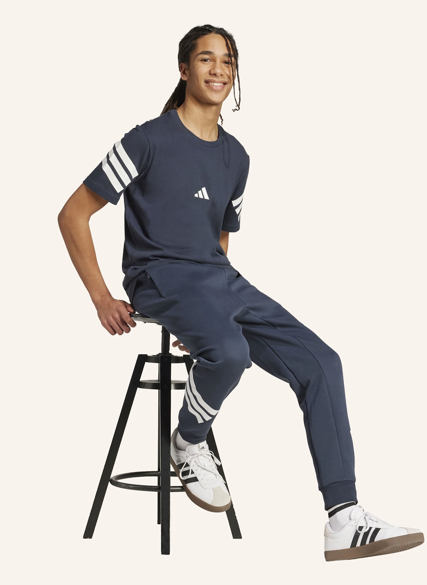 adidas Sweatpants: SCHWARZ