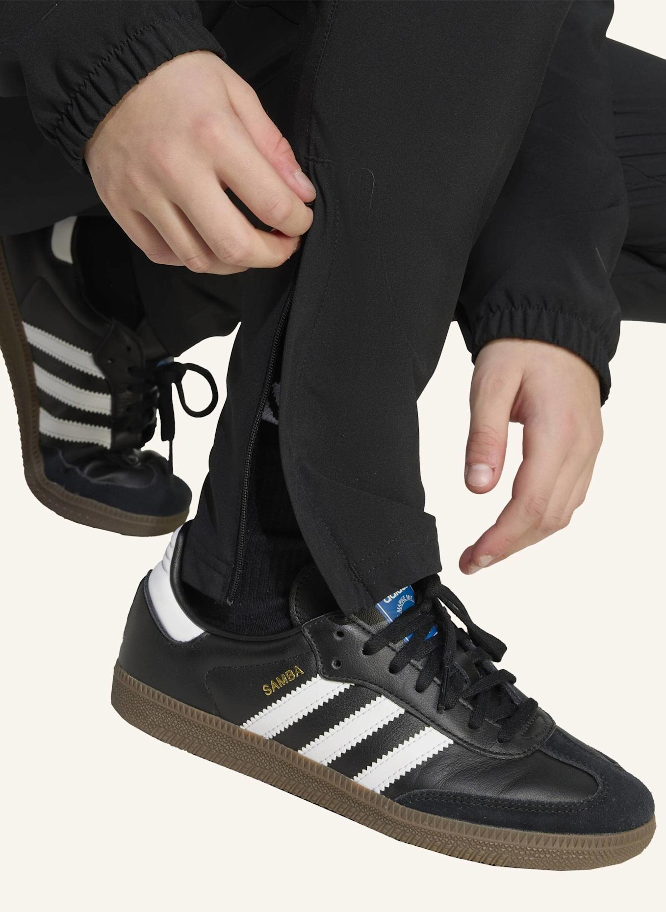 adidas JUVENTUS TIRO 25 COMPETITION VIS TECH KIDS TRAVEL HOSE: SCHWARZ