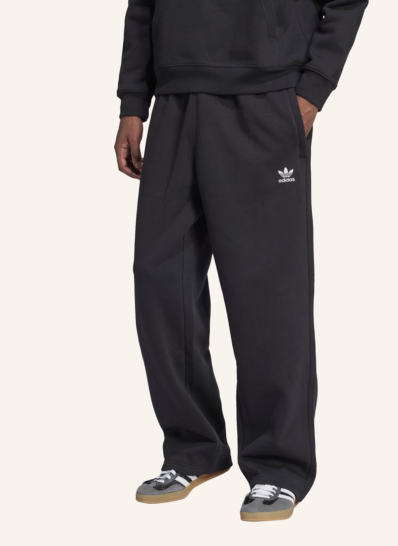 adidas Originals TREFOIL ESSENTIALS OPEN HEM HOSE: SCHWARZ