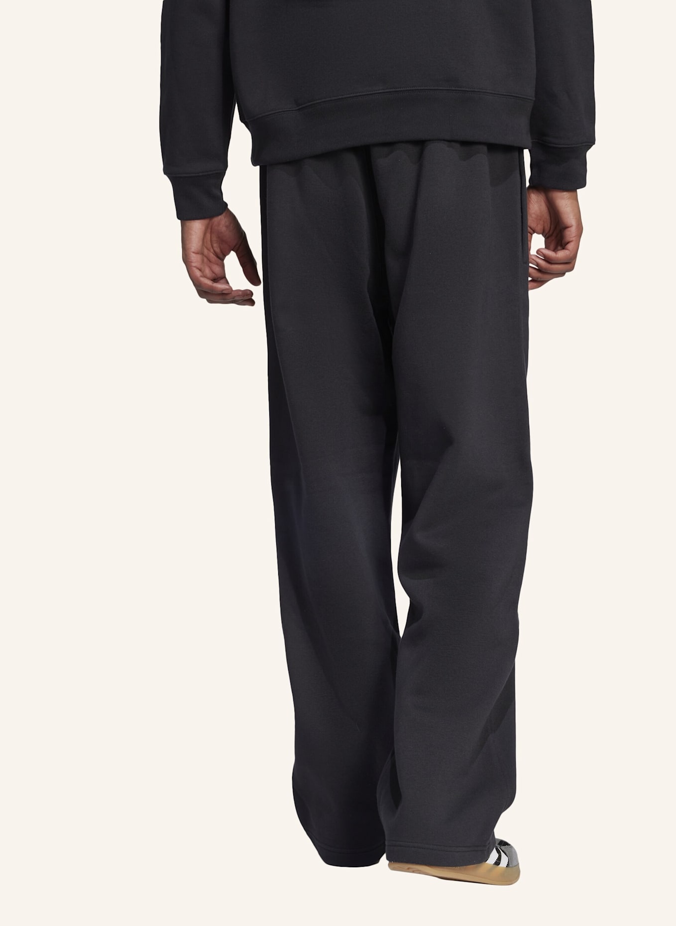 adidas Originals TREFOIL ESSENTIALS OPEN HEM HOSE: SCHWARZ