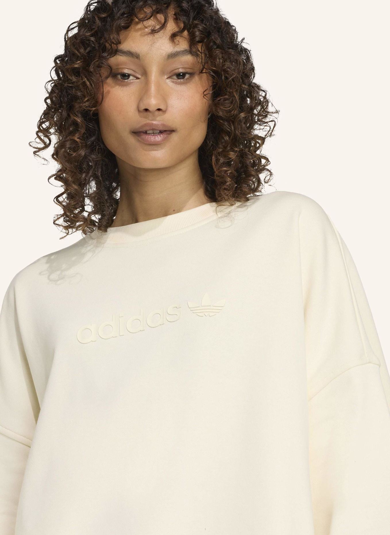 adidas Originals ESSENTIALS LINEAR OVERSIZED SWEATSHIRT: WEISS