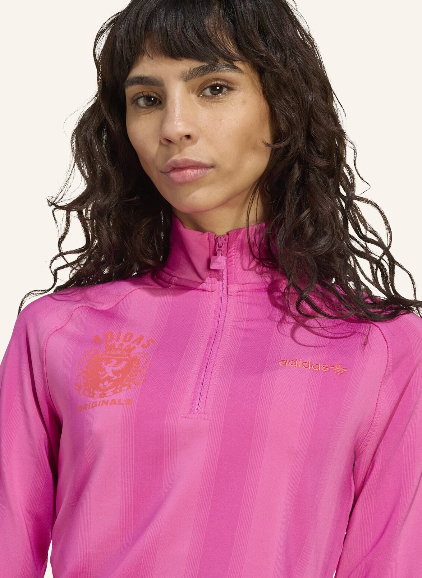 adidas Originals HALF-ZIP GRAPHIC FOOTBALL LONGSLEEVE: ROSA