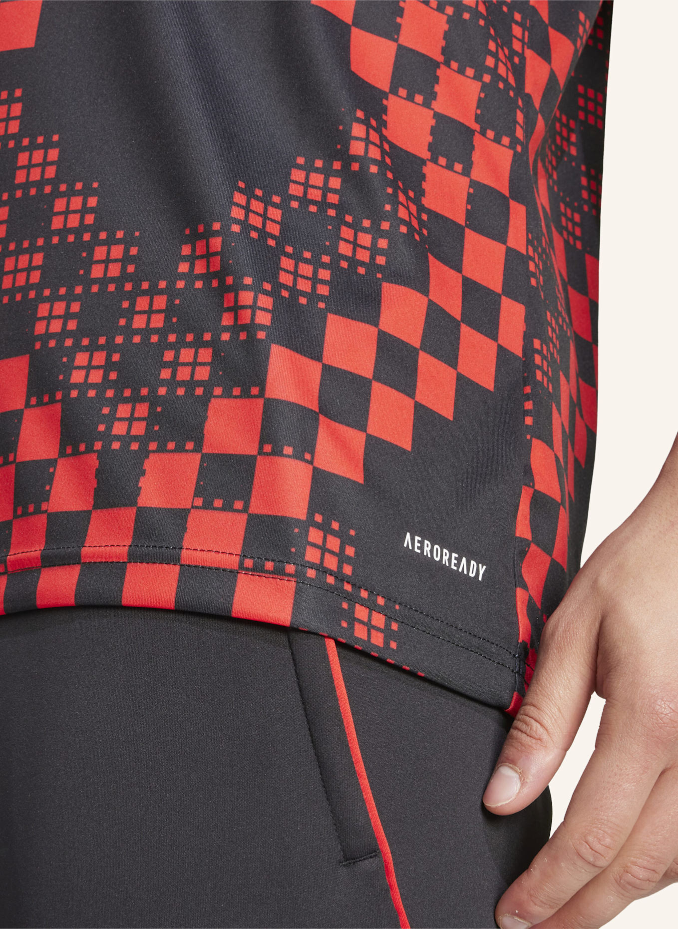 adidas BENFICA 25/26 PRE-MATCH SHIRT: SCHWARZ