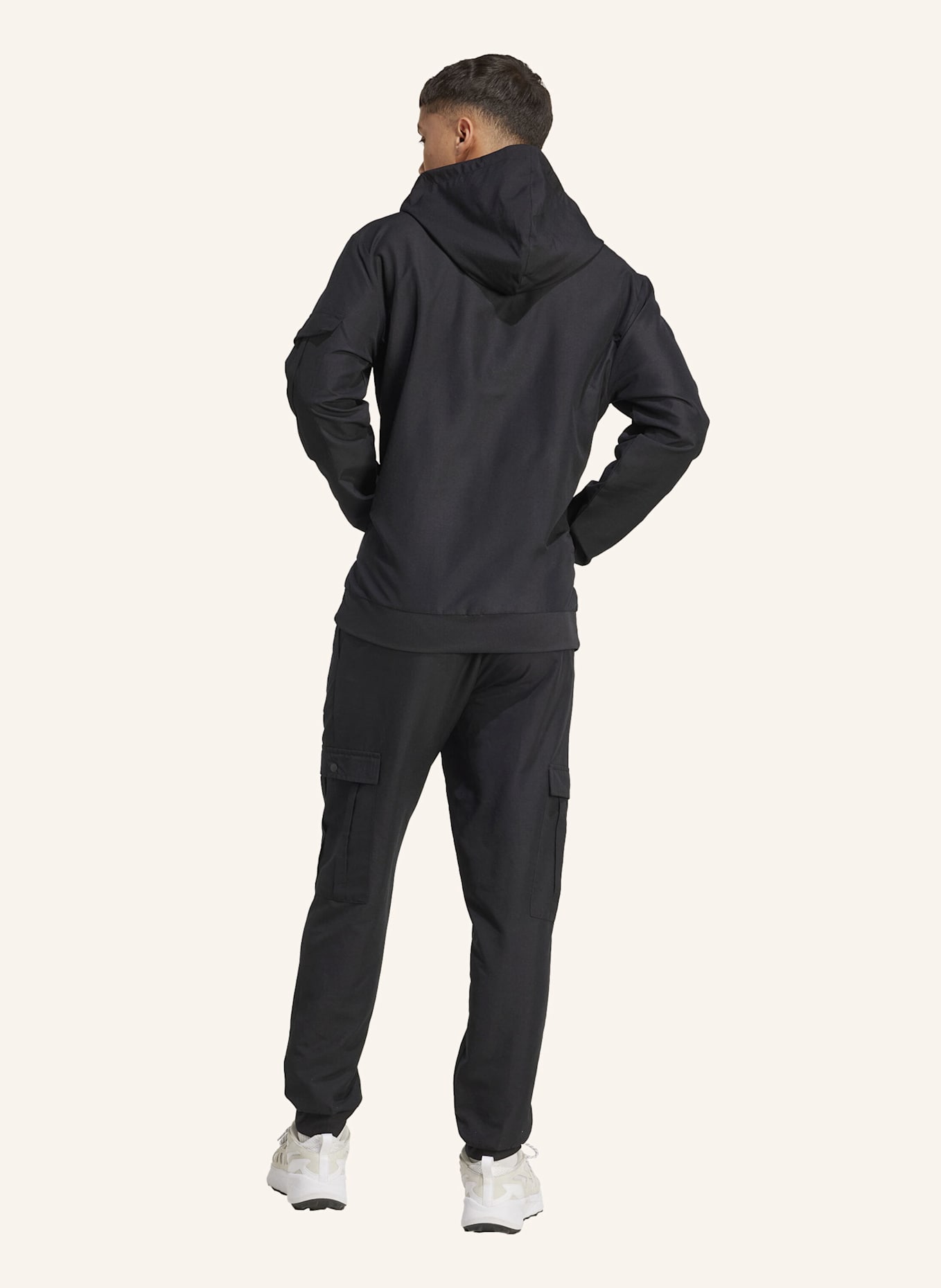 adidas CARGO-TRAININGSANZUG: SCHWARZ