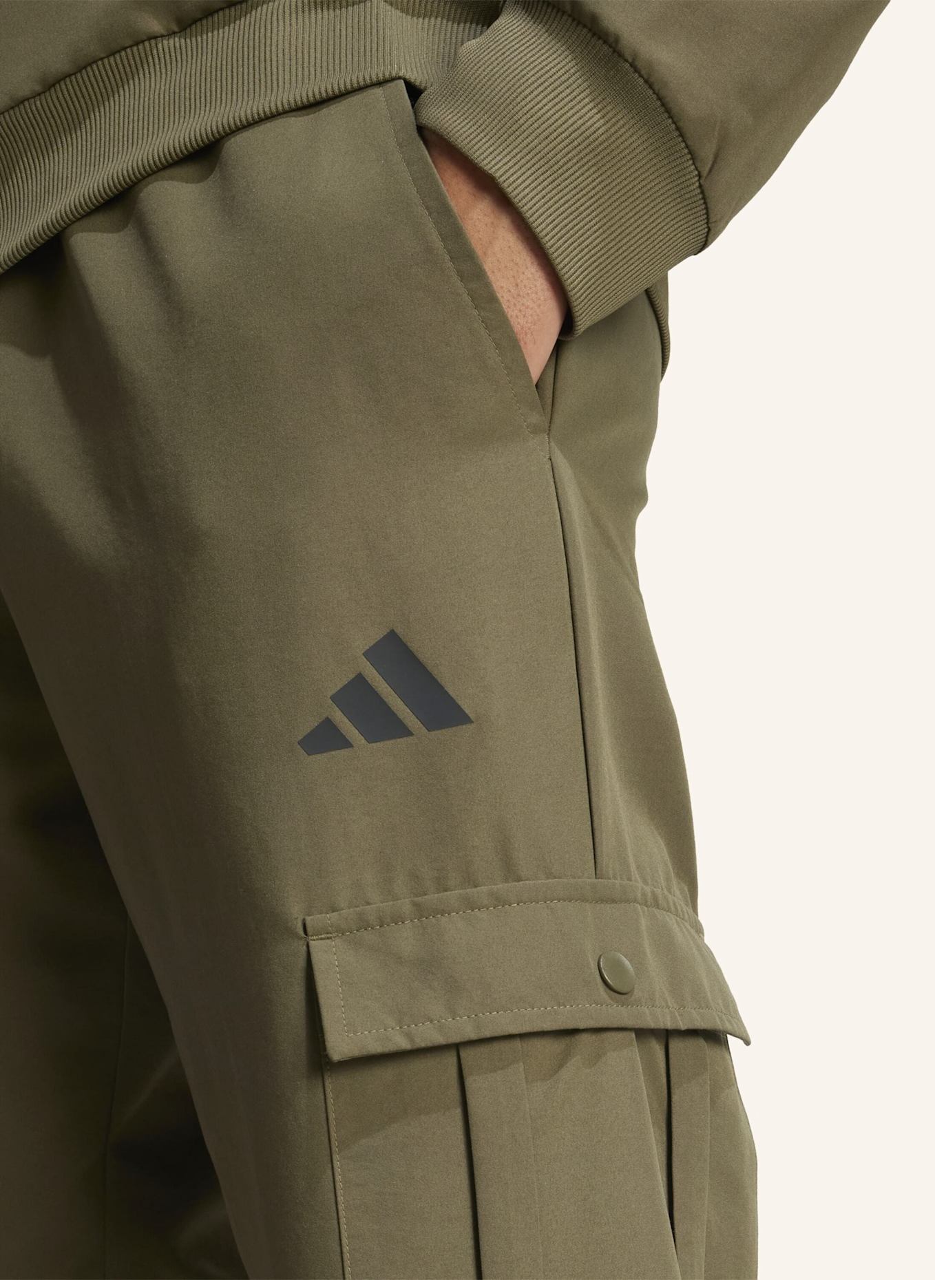 adidas CARGO-TRAININGSANZUG: GRÜN