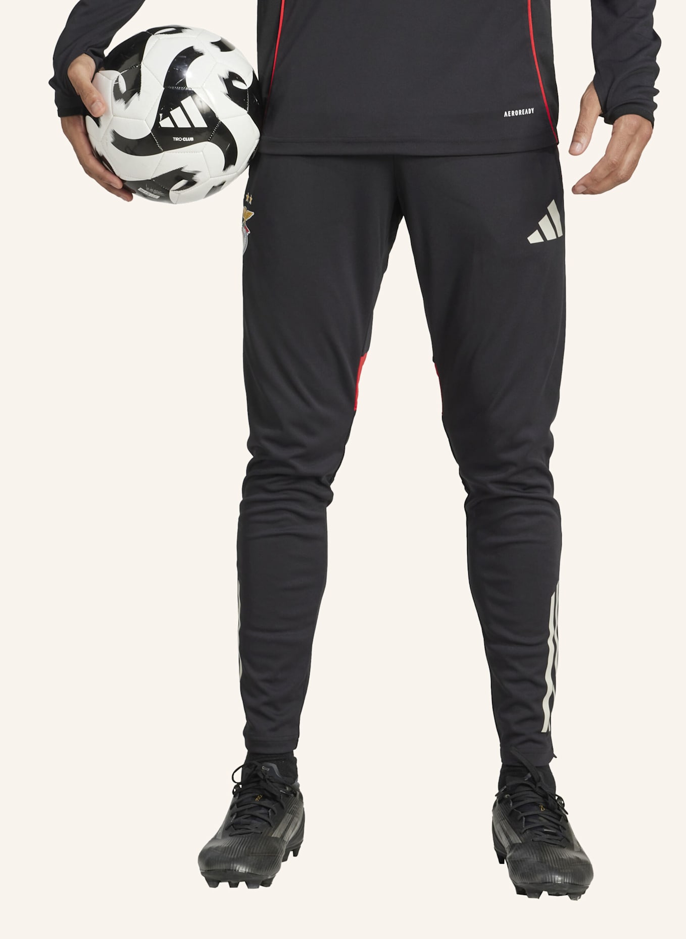 adidas BENFICA LISSABON TIRO 25 COMPETITION TRAININGSHOSE: SCHWARZ