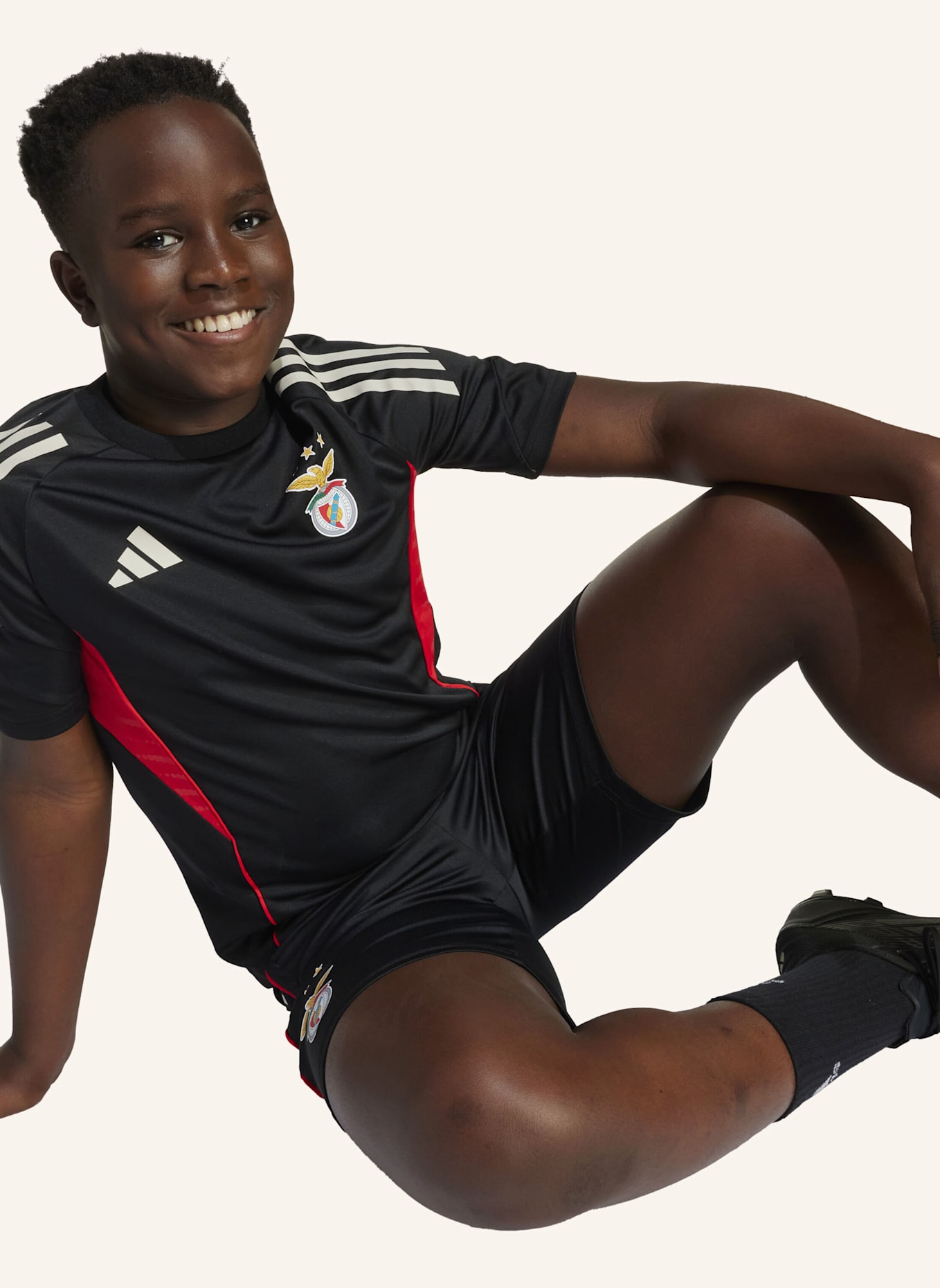 adidas BENFICA LISSABON TIRO 25 COMPETITION KIDS TRAININGSTRIKOT: SCHWARZ