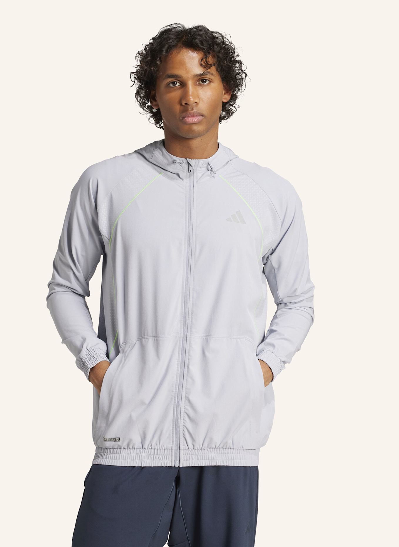 adidas TECH APPAREL TRAININGSJACKE: GRAU/ NEONGRÜN