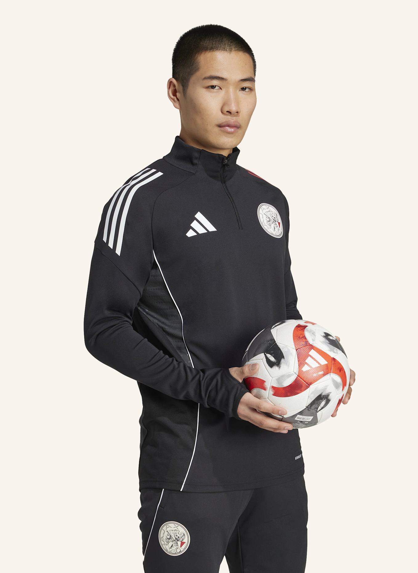 adidas AJAX TIRO 25 COMPETITION TRAININGSOBERTEIL: SCHWARZ/ WEISS/ ROT