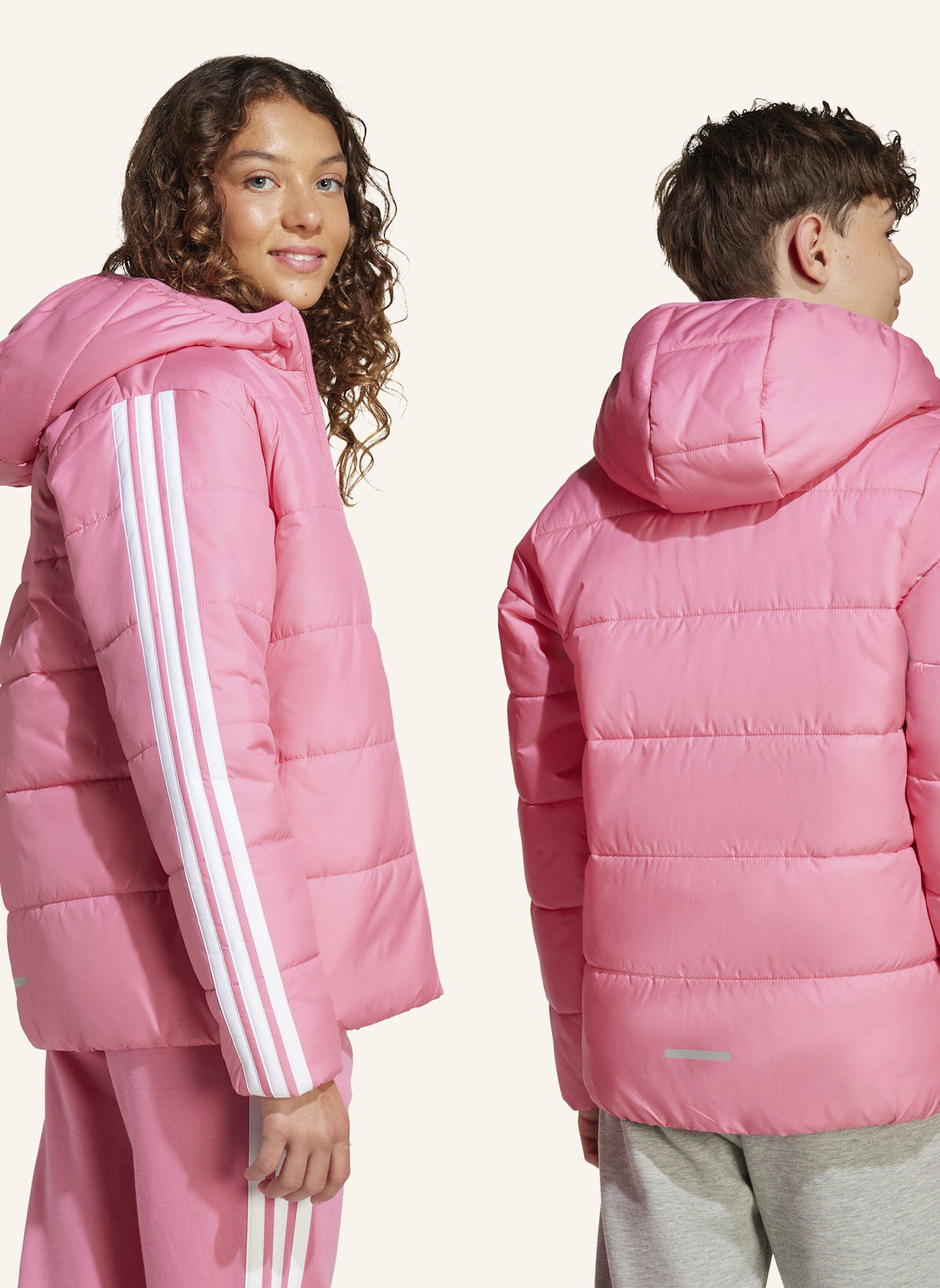 adidas ESSENTIALS 3-STREIFEN GEFÜTTERTE KINDERJACKE: ROSA/ WEISS