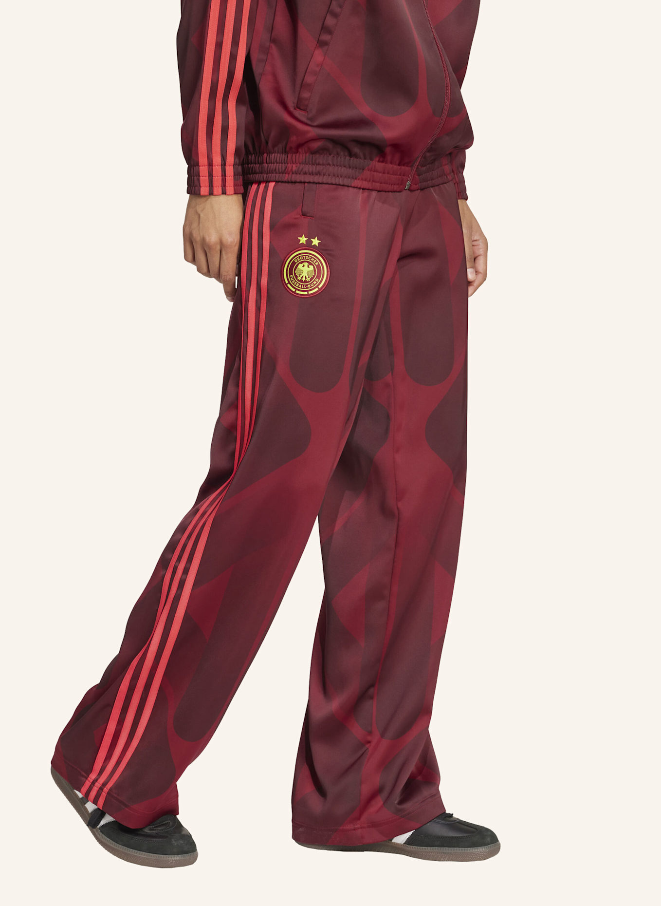 adidas Originals DFB TRAININGSHOSE: ROT/ BRAUN