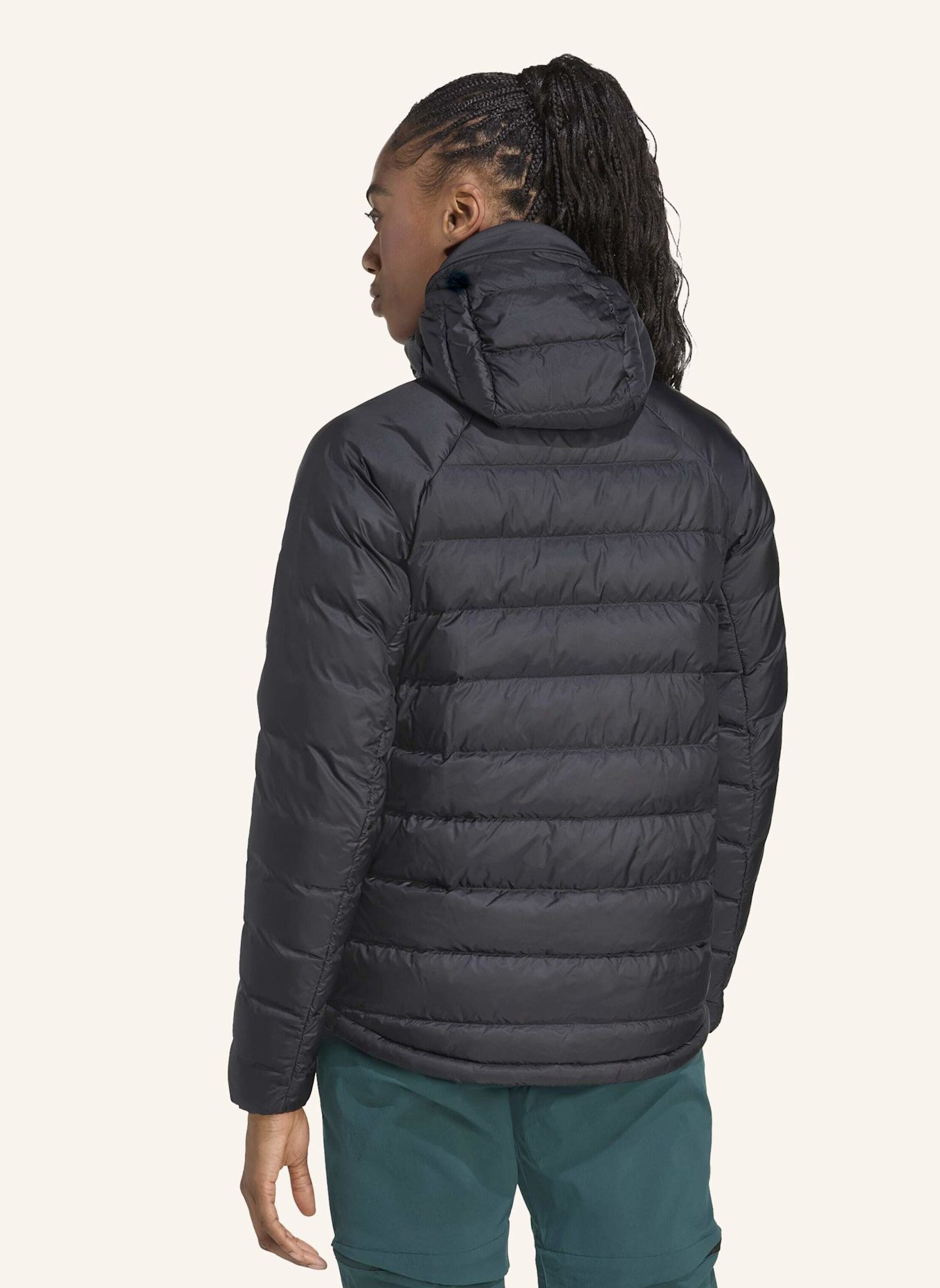 adidas TERREX TERREX XPERIOR CLIMAWARM+ DAUNEN-KAPUZENJACKE: SCHWARZ