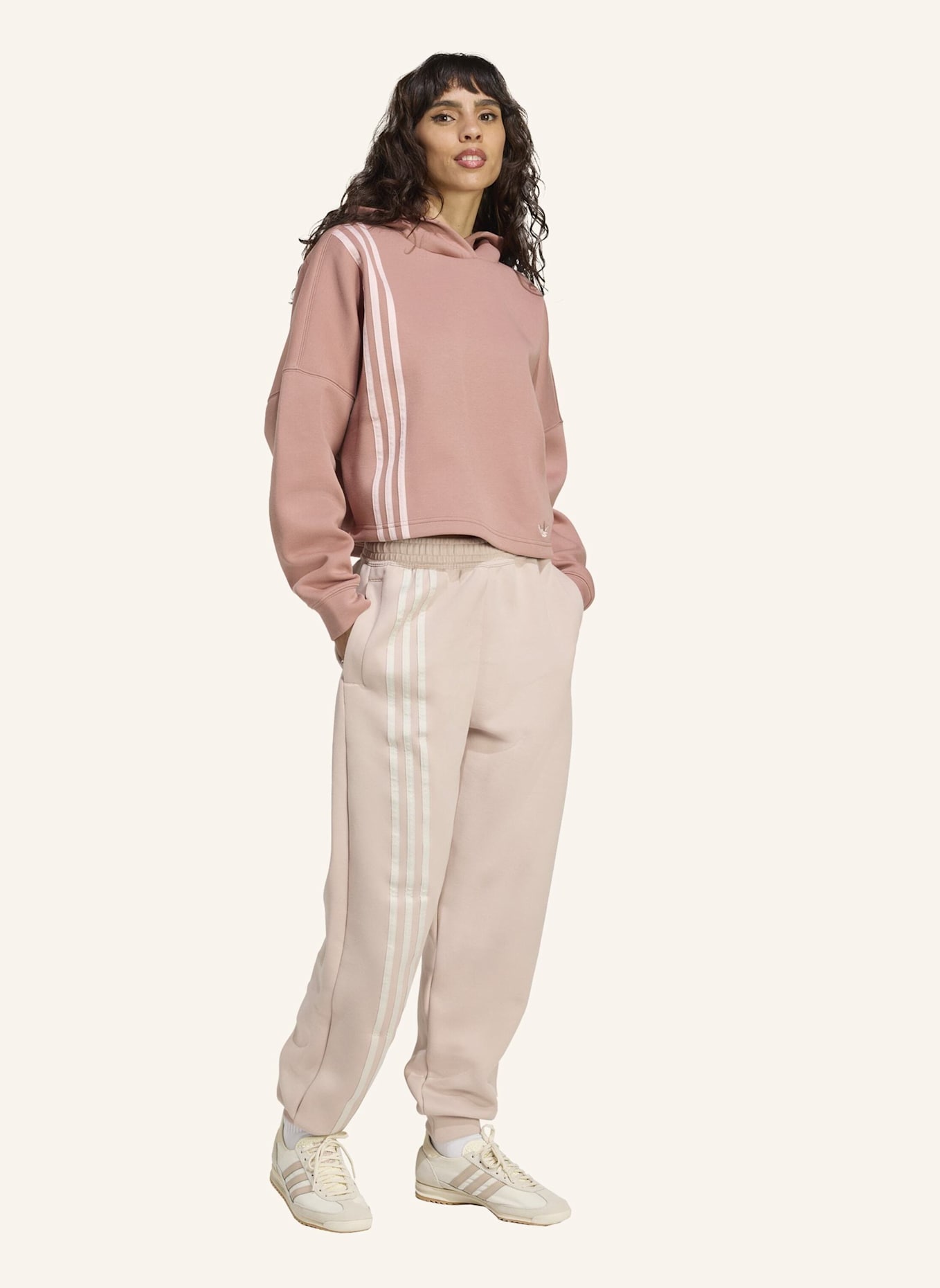 adidas Originals OFF PLACED 3-STREIFEN HOODIE: CAMEL